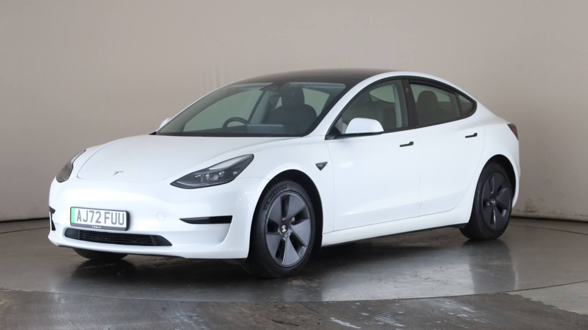 MODEL 3 SALOON RWD 4dr Auto