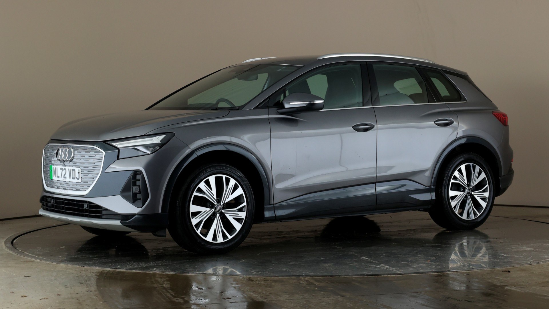 35 55kWh 170 Sport Tech Pack