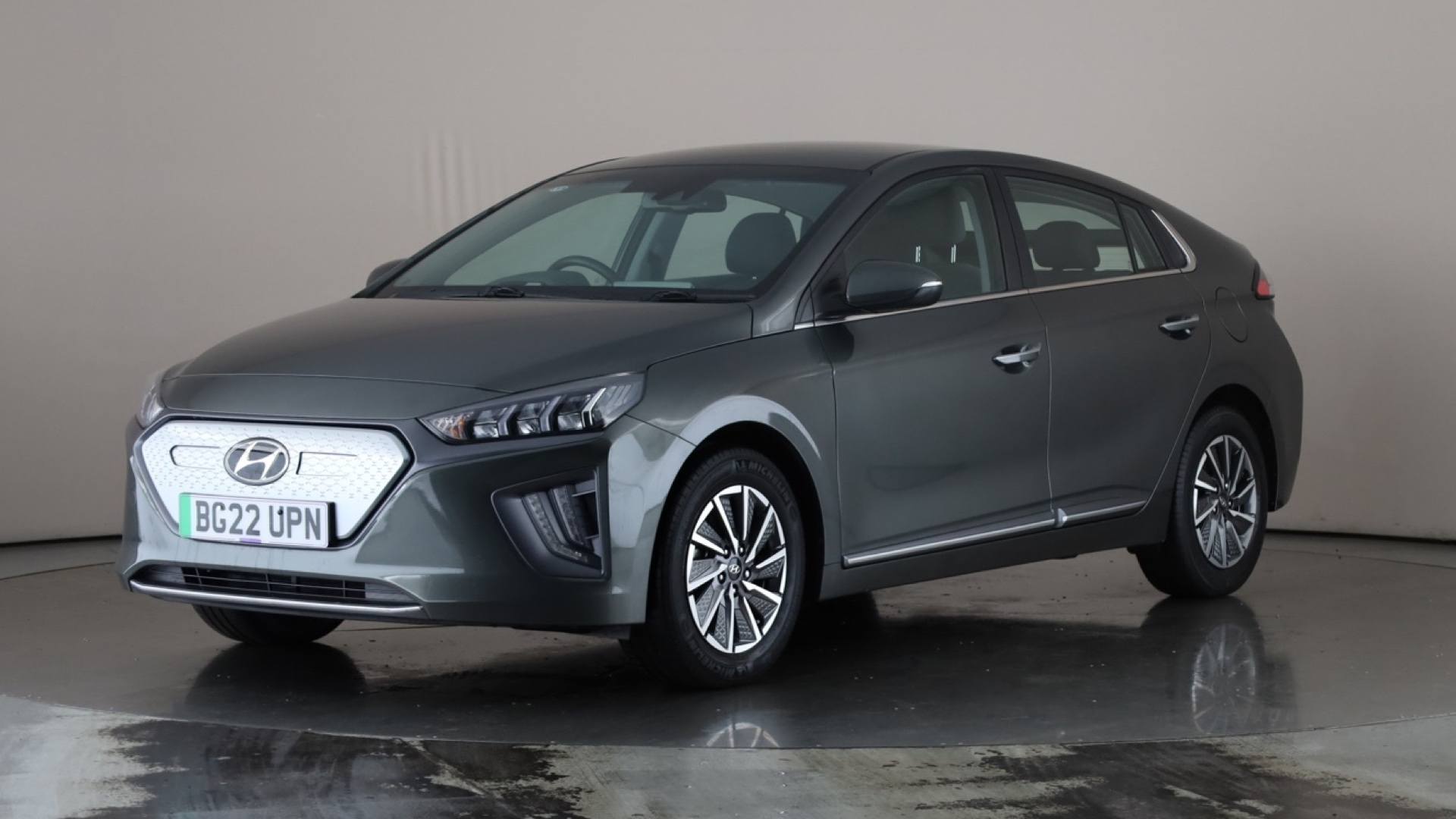 Ioniq 5dr HatchElec Premium [38.3kWh][DCT] Auto 136ps (2019-2022)