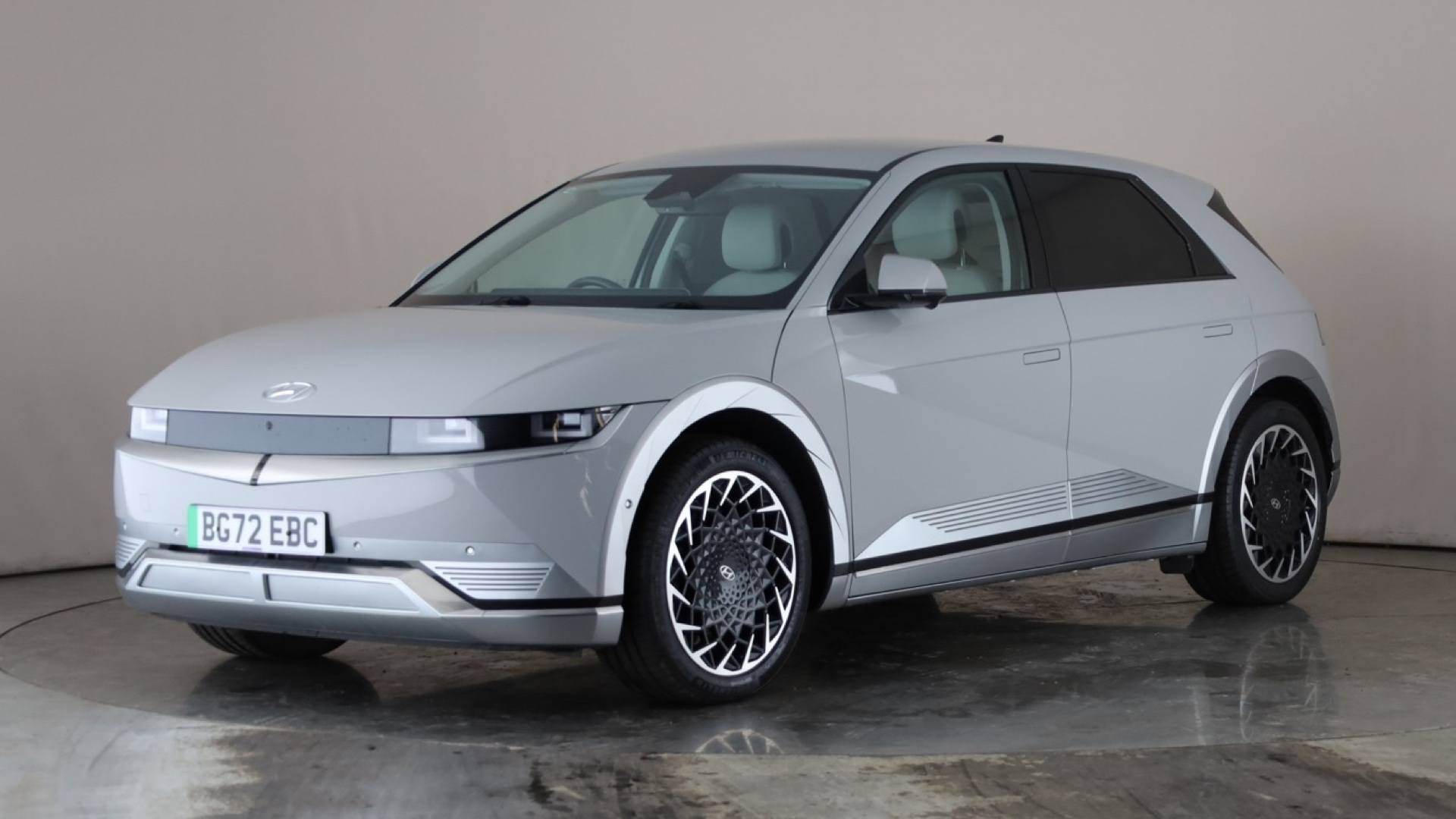 Ioniq 5 5dr HatchElec Ultimate [73kWh][T Pk] Auto 217ps (2021-  )