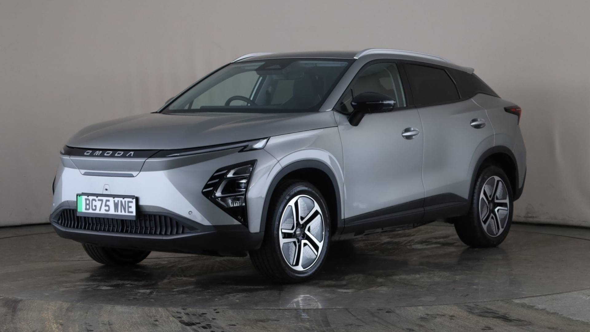 5 ELECTRIC ESTATE 150KW Noble 61kWh 5dr Auto