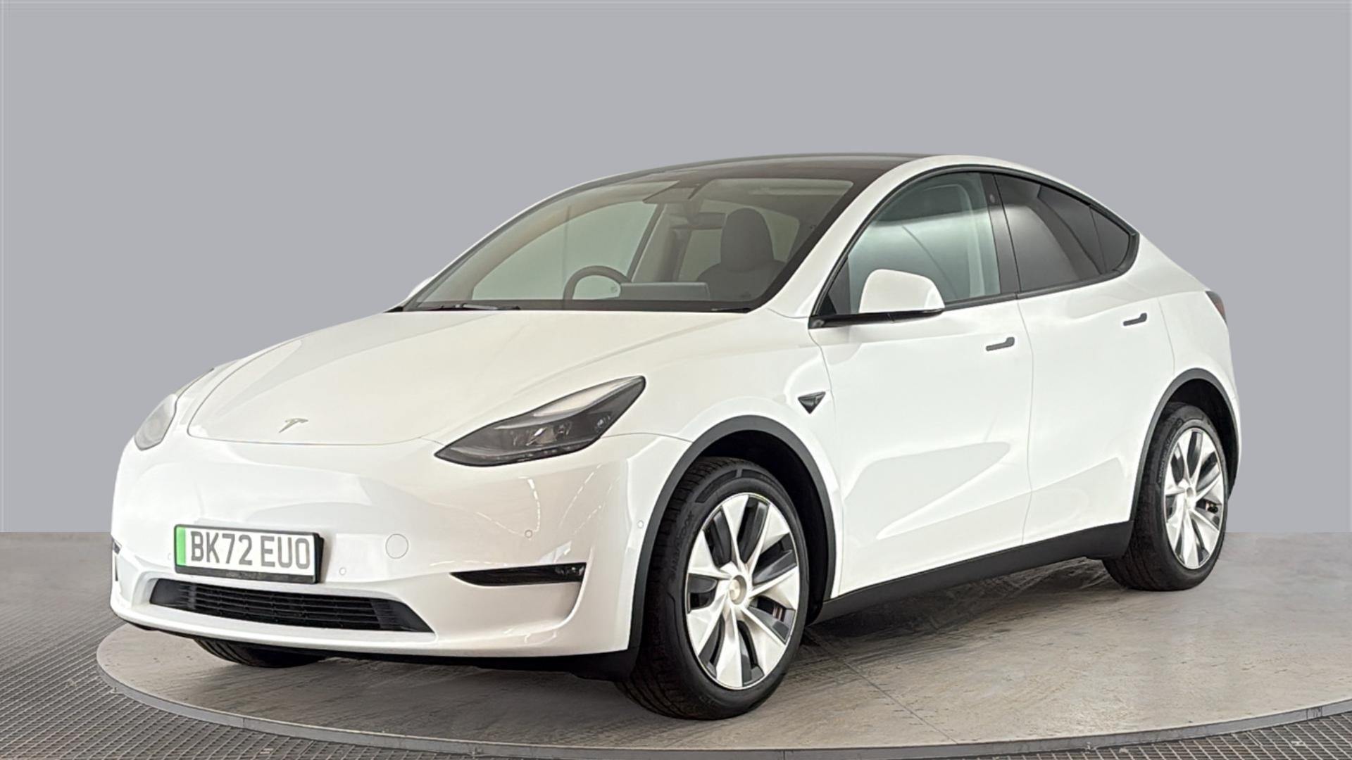 MODEL Y HATCHBACK Long Range AWD 5dr Auto