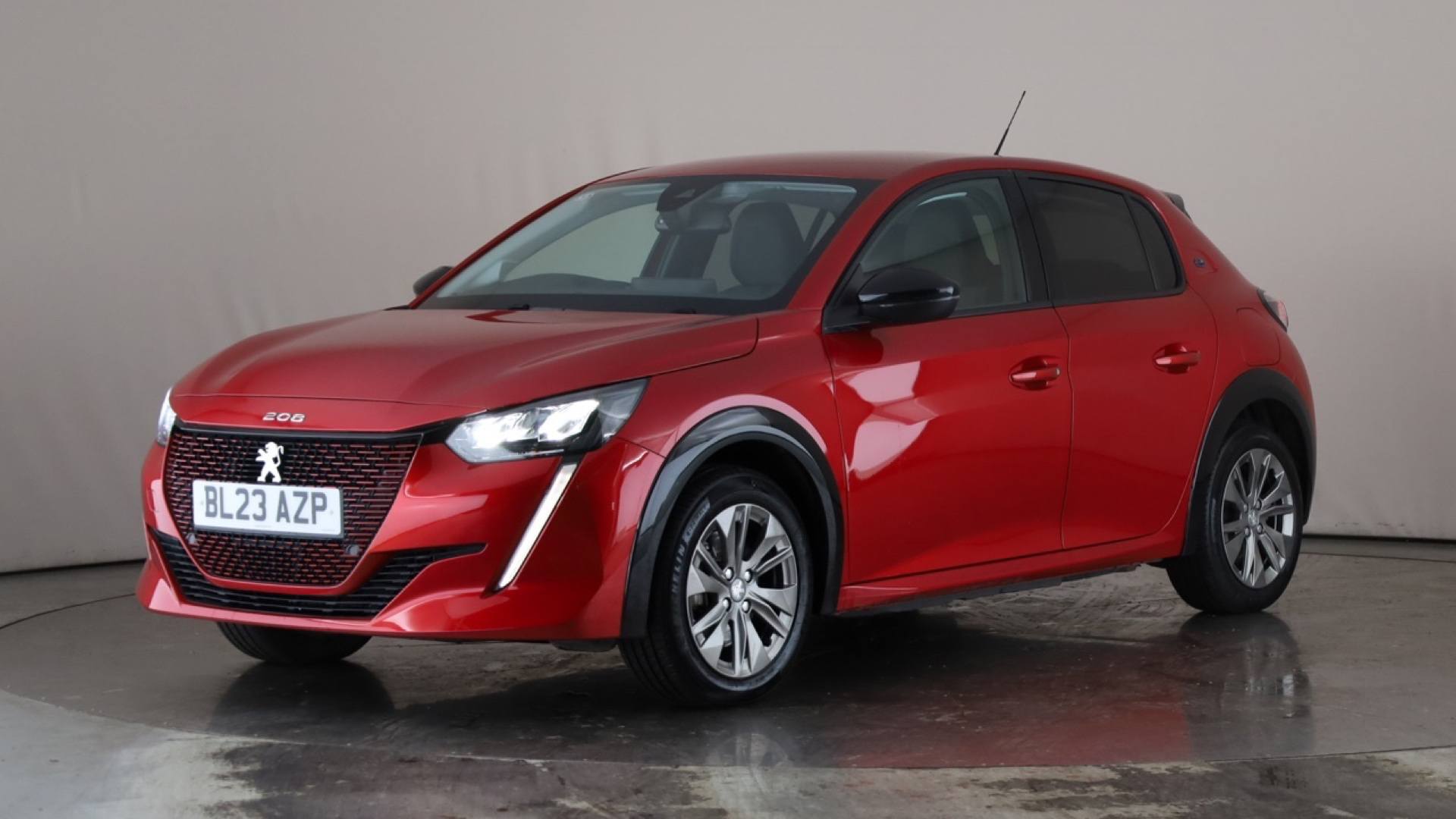 208 5dr HatchElec Allure Premium Plus [50kWh] Auto 138ps (2019-2023)