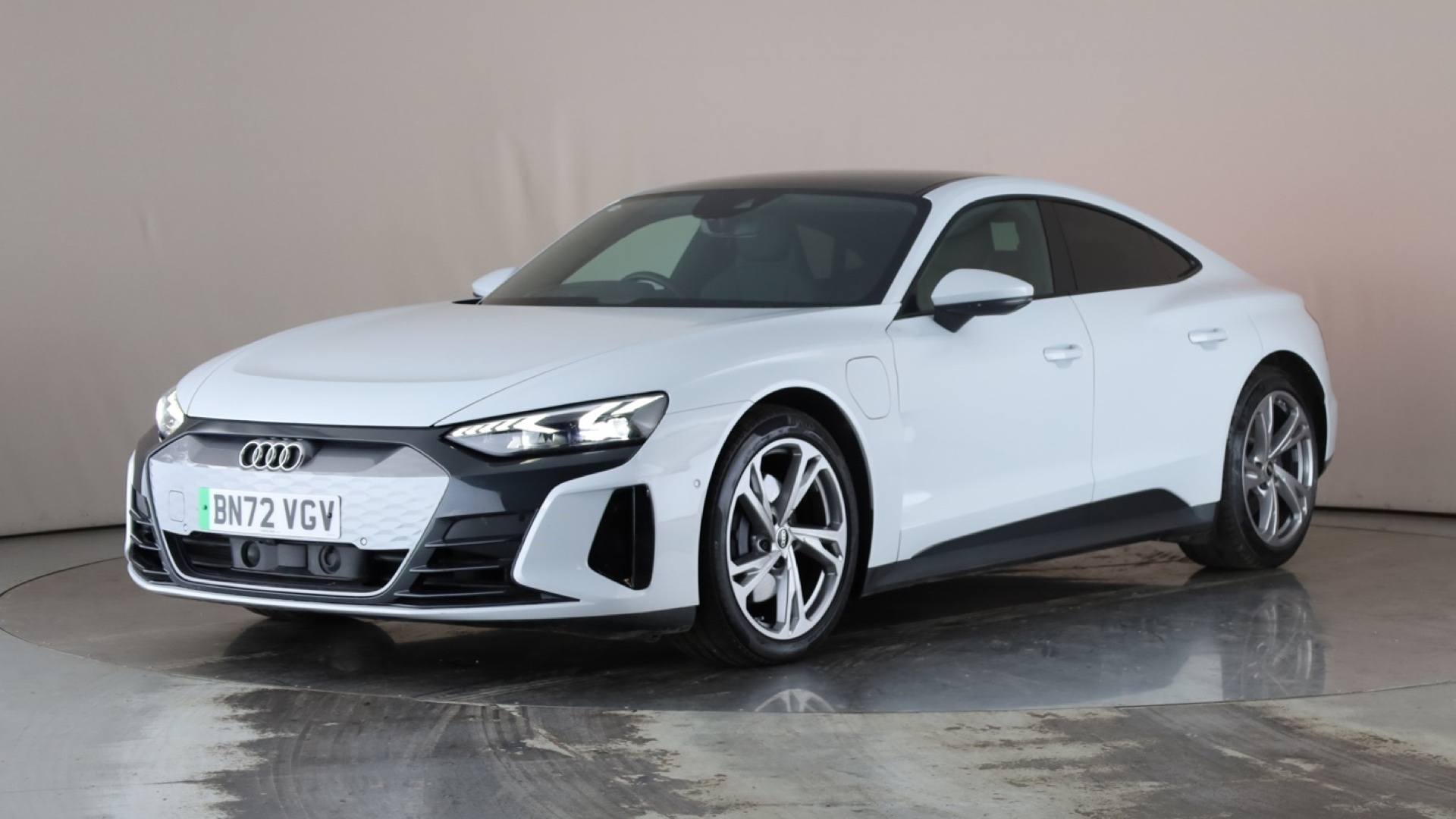 E-TRON GT SALOON 390kW Quattro 93kWh 4dr Auto [C+S]