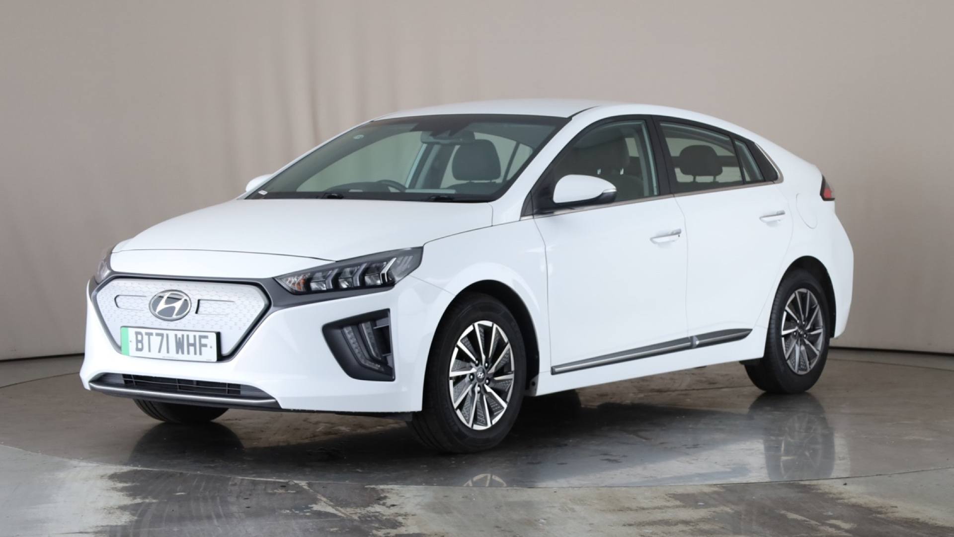Ioniq 5dr HatchElec Premium [38.3kWh][DCT] Auto 136ps (2019-2022)