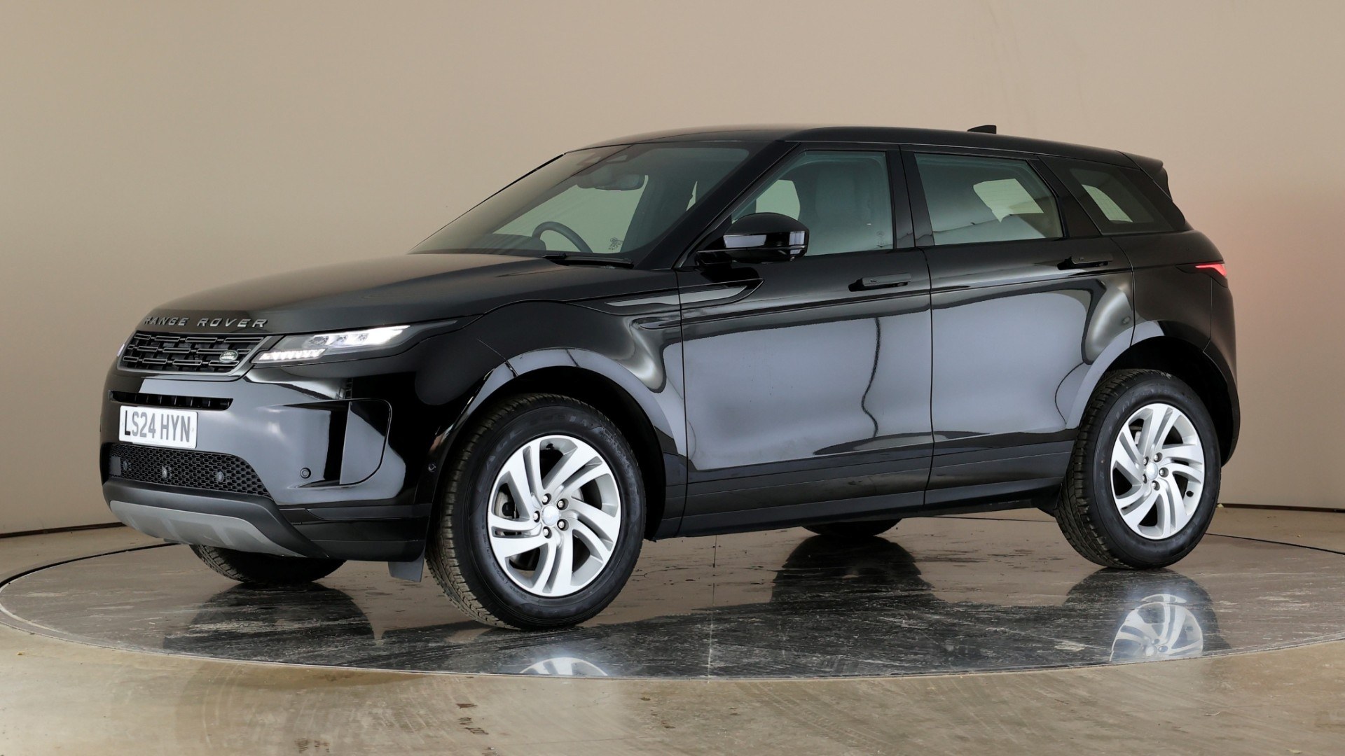 5 Door 2.0 D200 S Auto AWD
