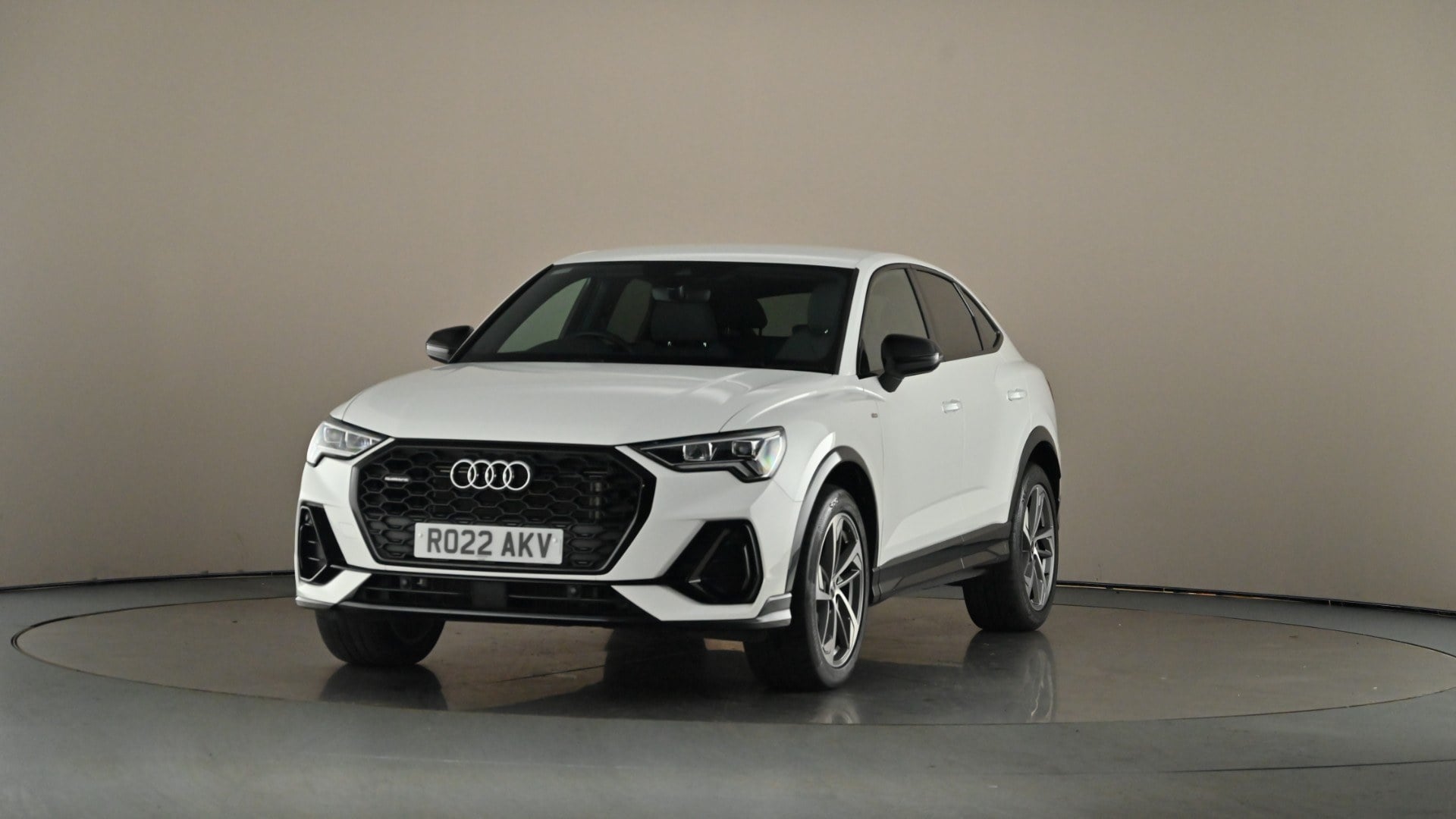 Sptbk 40 TFSI Qtr Cod B/Ed Cmf/Sd S/T