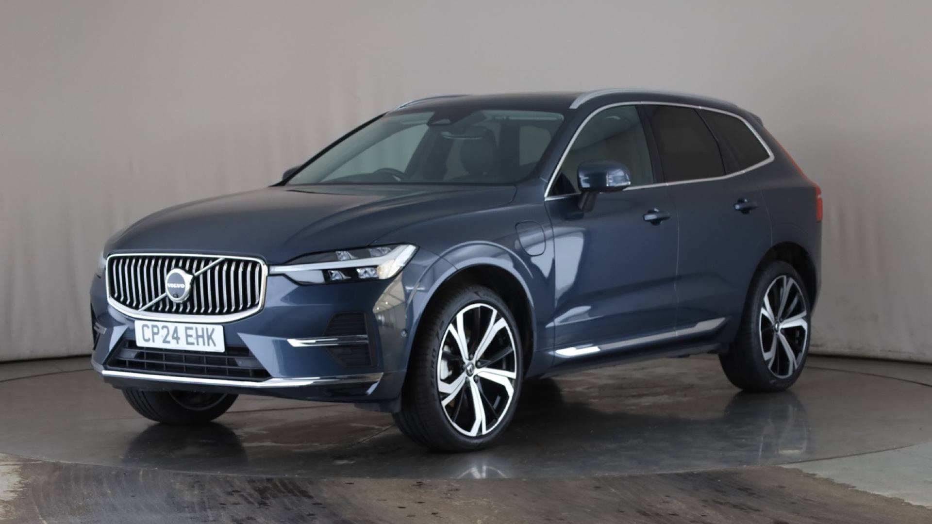 XC60 ESTATE 2.0 T8 [455] PHEV Ultra Bright 5dr AWD Geartronic