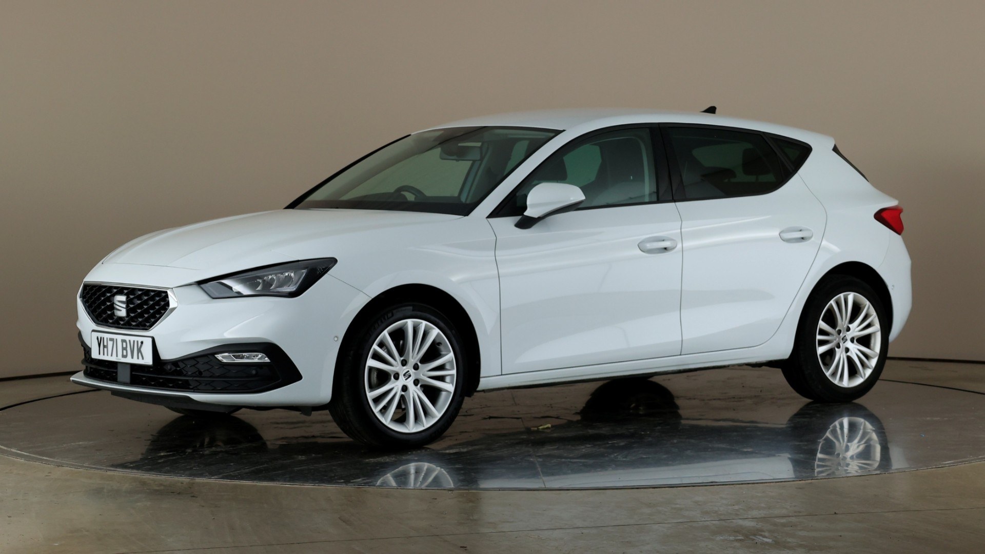 1.0 TSI 110 SE Dynamic