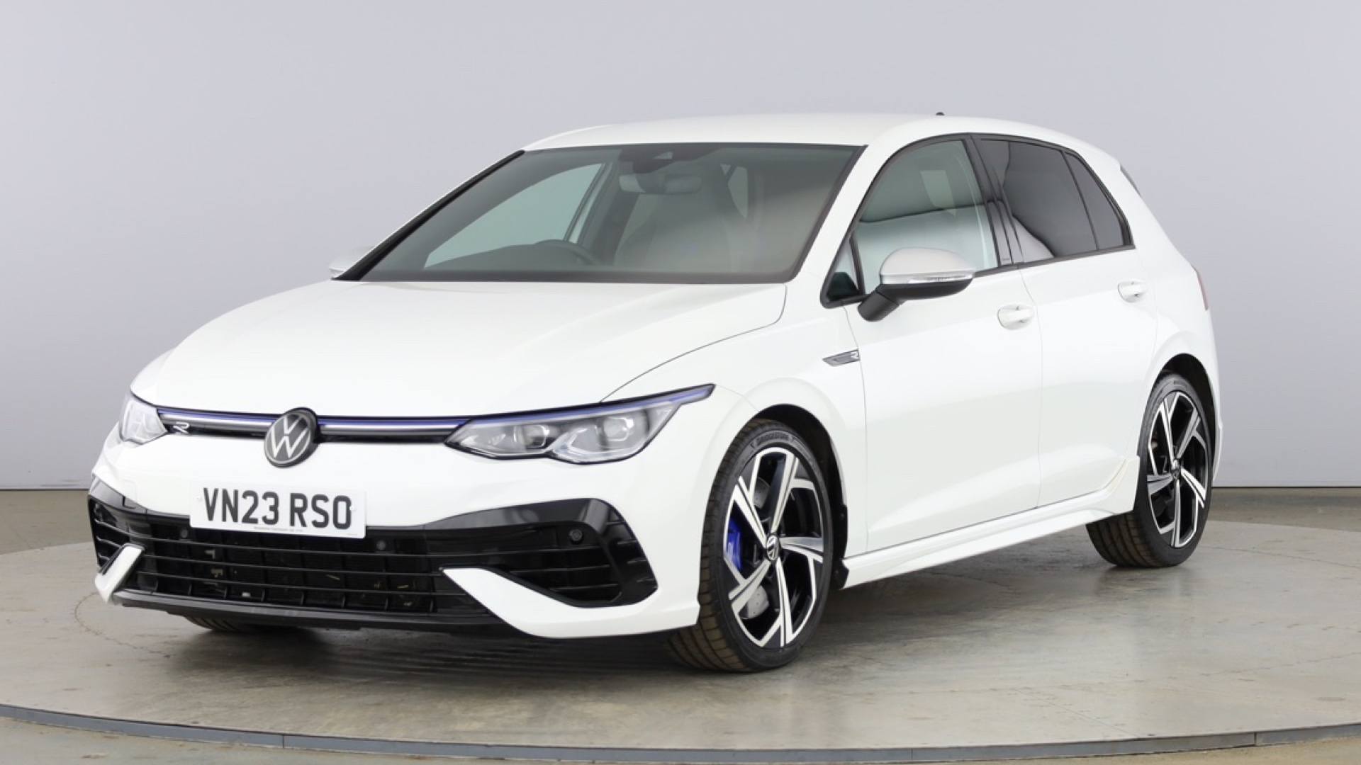 8 5 Door Hatch 2.0 TSI 320 7speed R DSG 4Motion