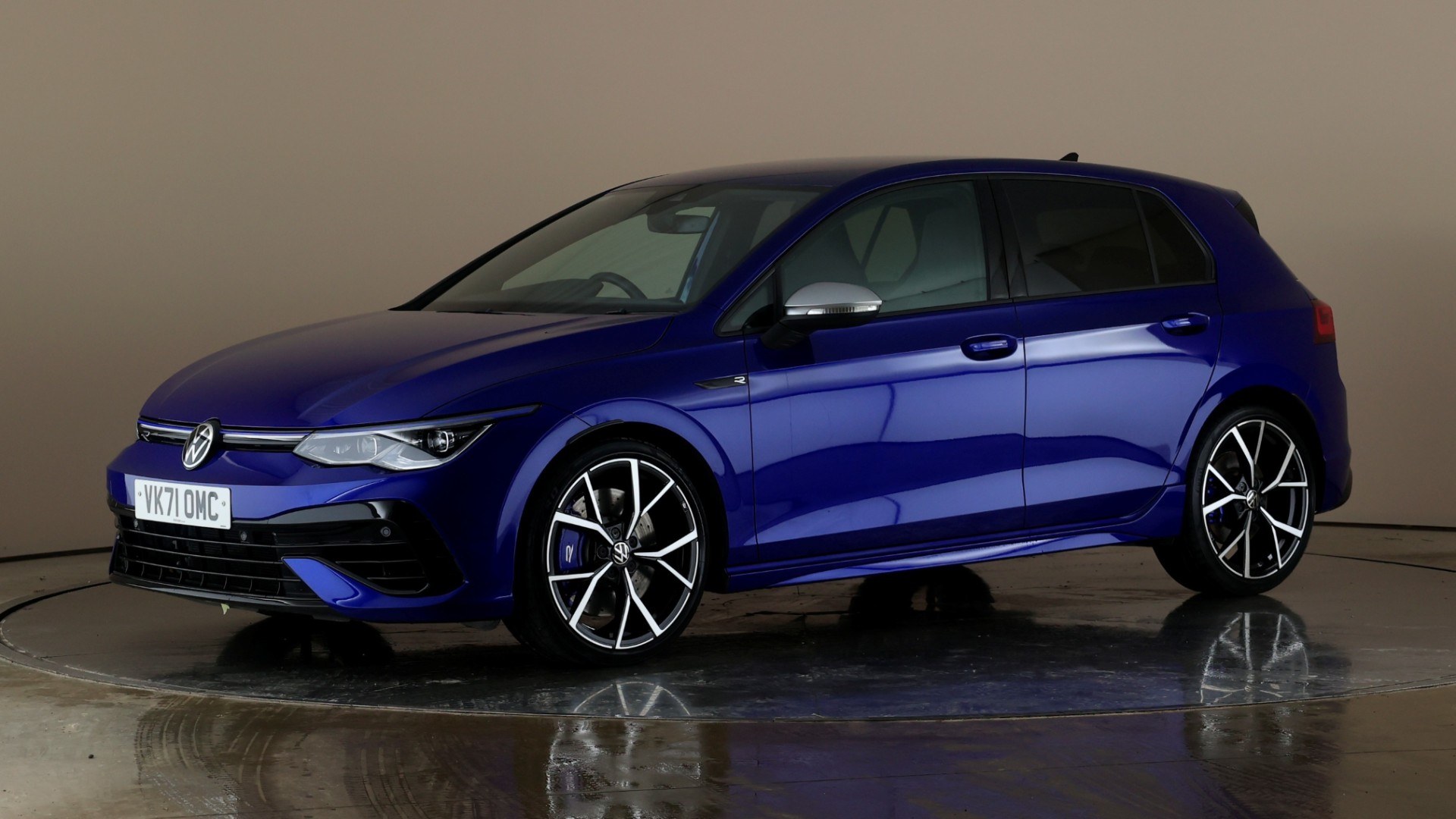 8 5 Door Hatch 2.0 TSI 320 7speed R DSG 4Motion