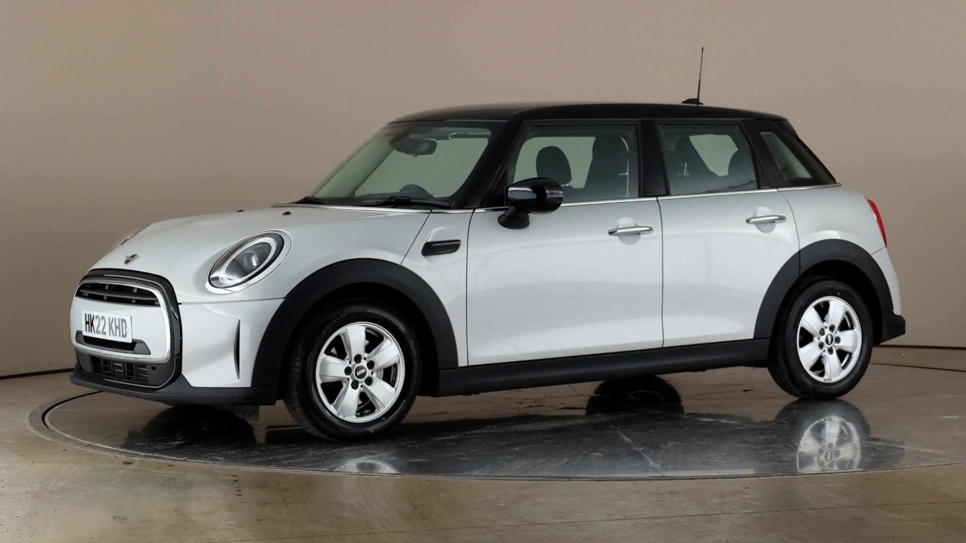 5 Door 1.5 Cooper Classic