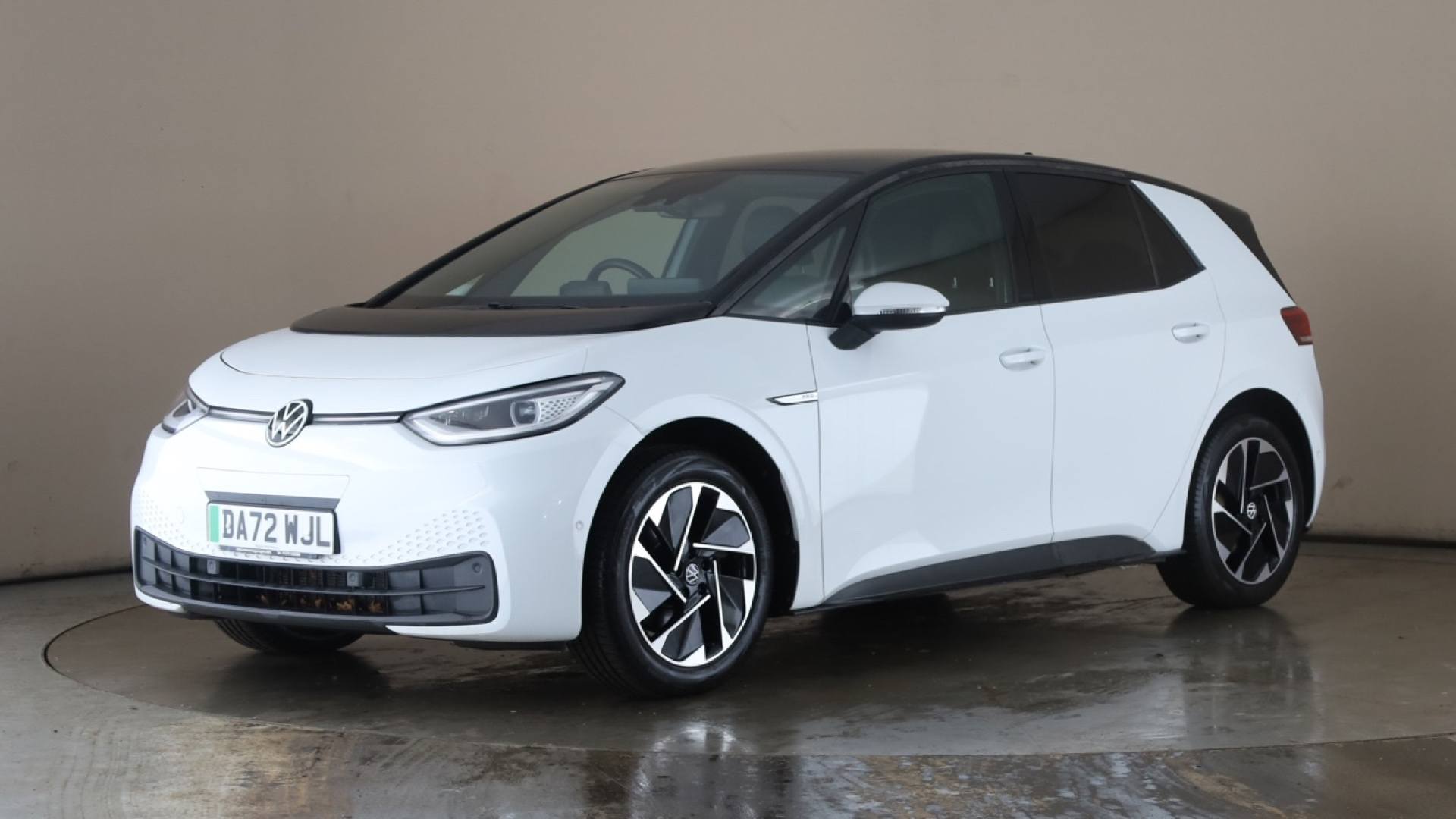 ID.3 5dr HatchElec Family Pro Performance [58kWh] Auto 204ps (2020-2023)