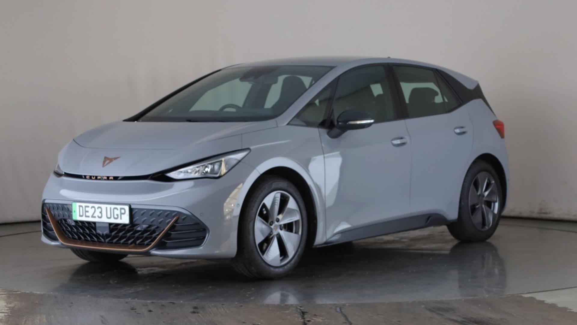 BORN ELECTRIC HATCHBACK 150kW V1 58kWh 5dr Auto