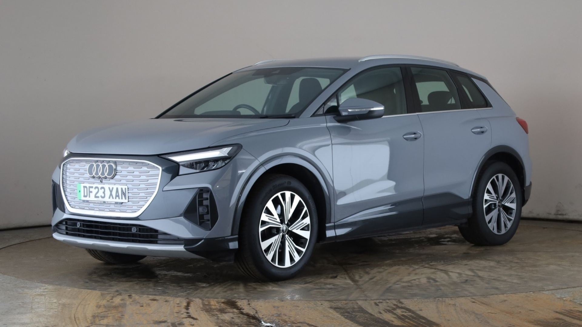 Q4 E-TRON ESTATE 125kW 35 55.52kWh Sport 5dr Auto