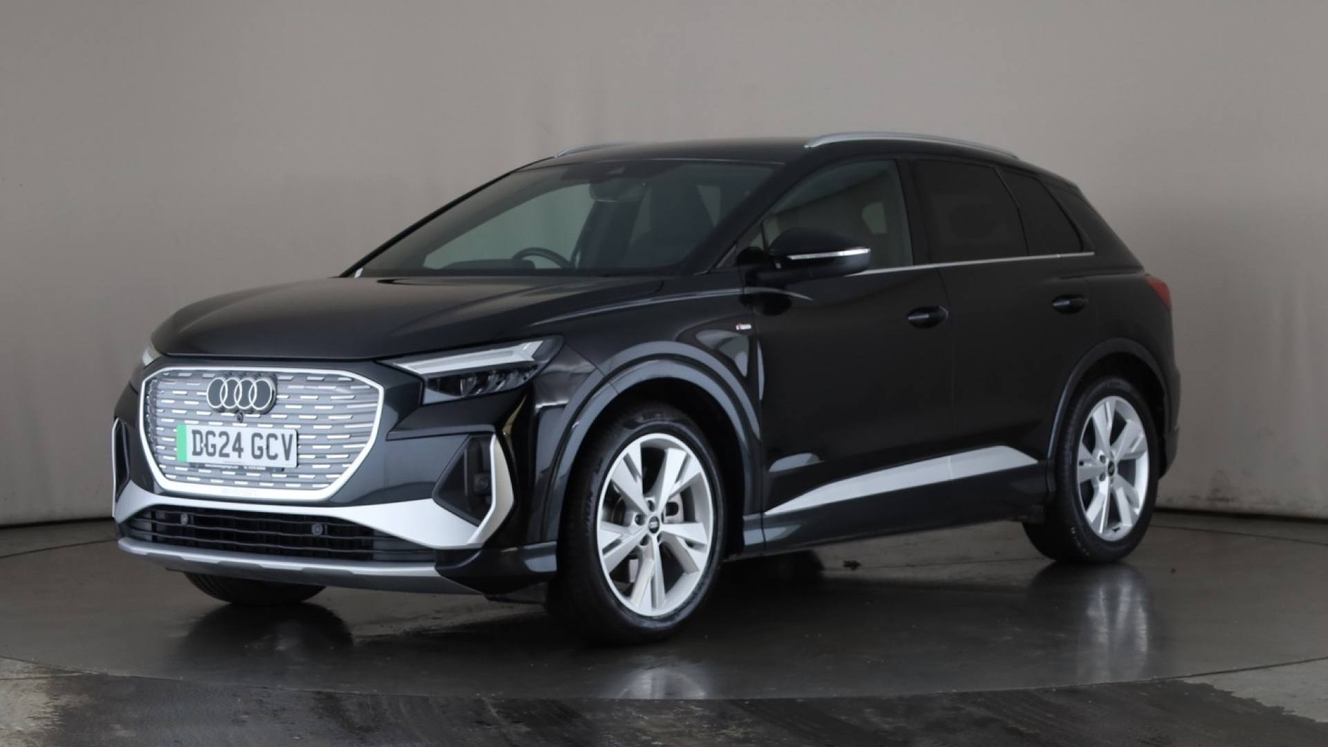 Q4 E-TRON ESTATE 210kW 45 82kWh S Line 5dr Auto [Leather]