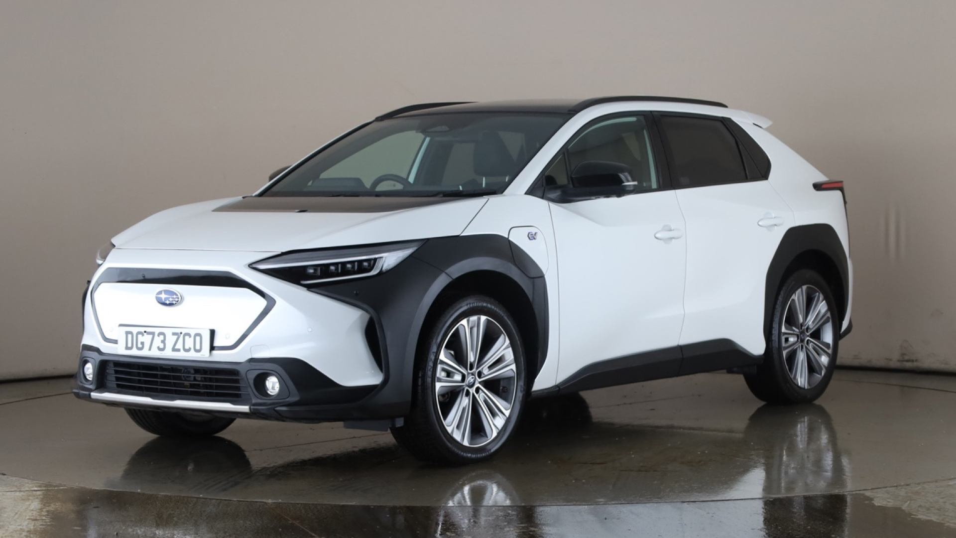 Solterra 5dr HatchElec Touring AWD [71.4kWh] Auto 218ps (2022-  )