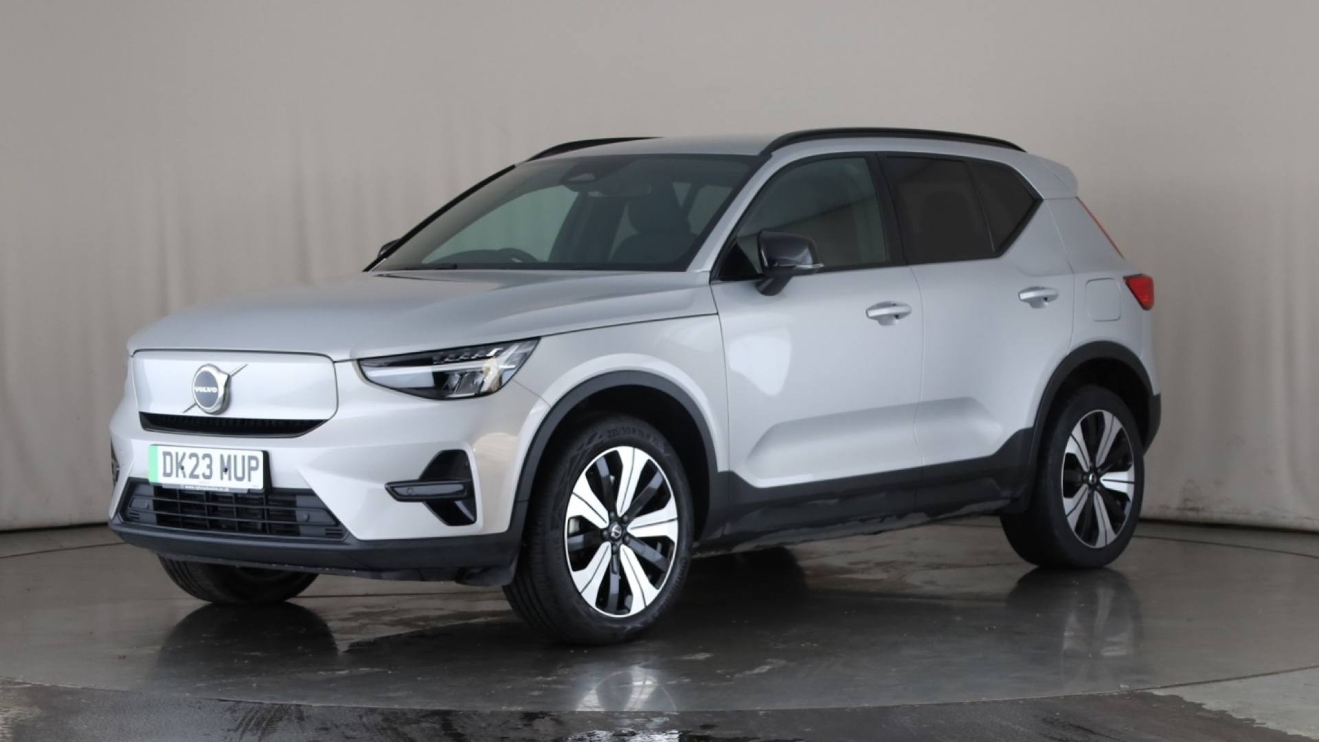 XC40 ELECTRIC ESTATE 170kW Recharge Core 69kWh 5dr Auto