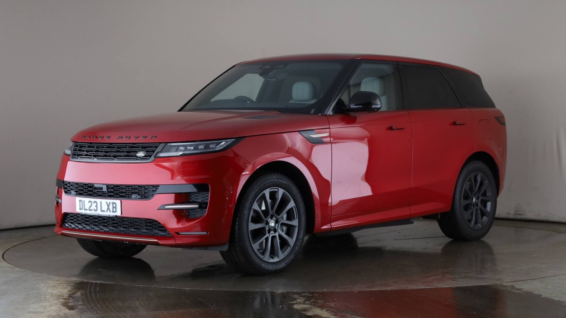 RANGE ROVER SPORT ESTATE 3.0 P440e Dynamic SE 5dr Auto