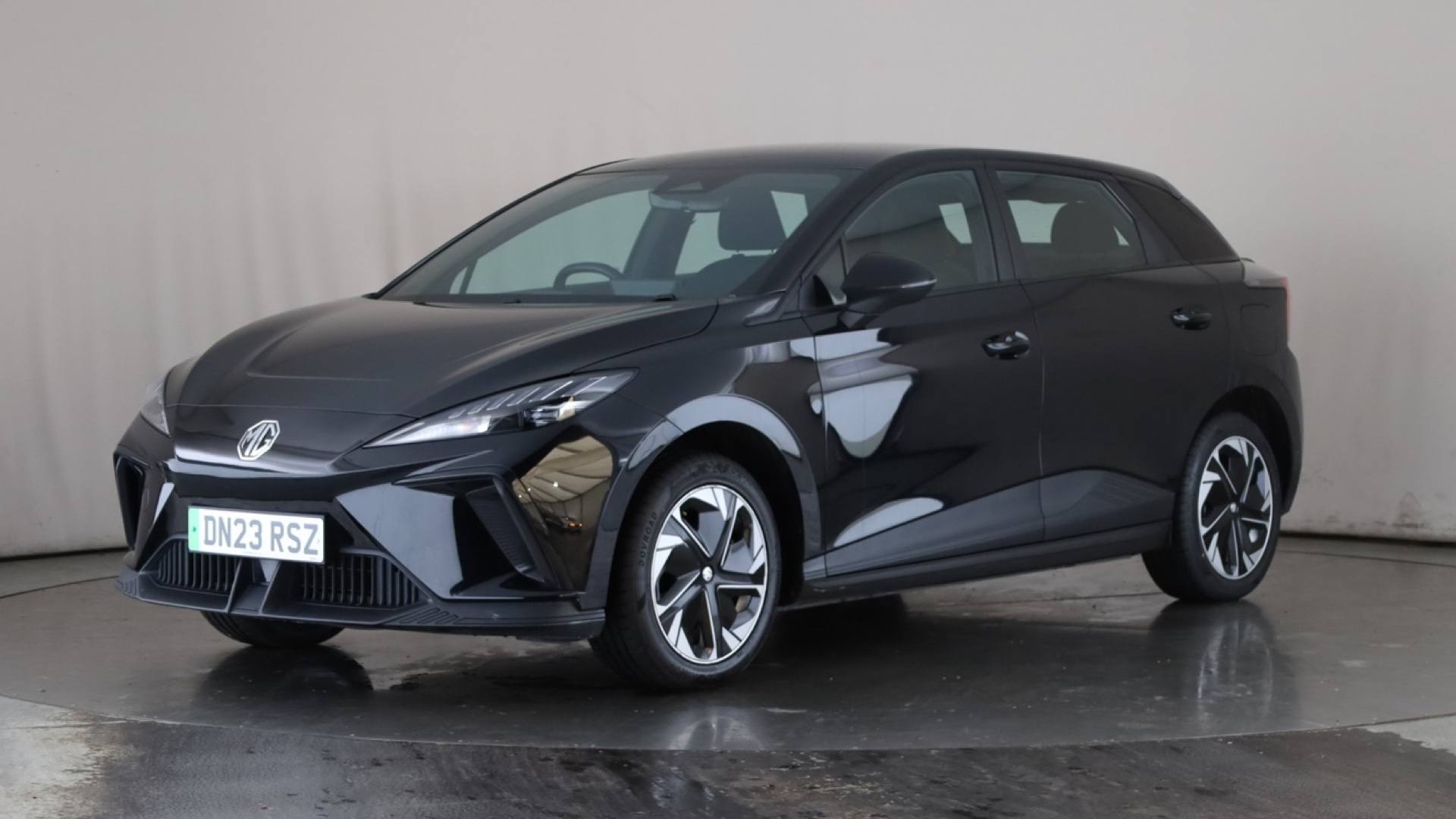 MG4 HATCHBACK 125kW SE EV 51kWh 5dr Auto