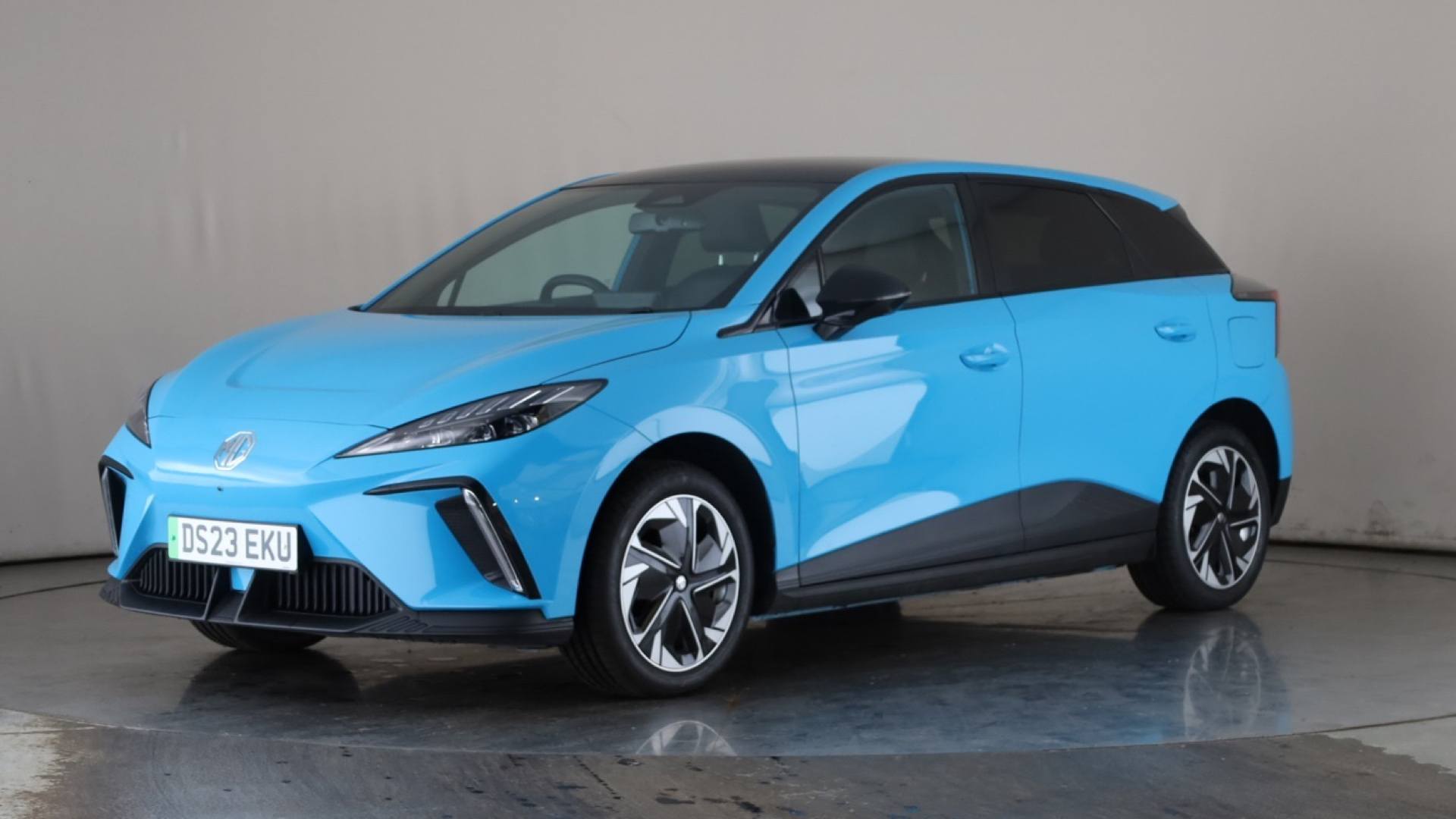 MG4 HATCHBACK 150kW Trophy EV Long Range 64kWh 5dr Auto