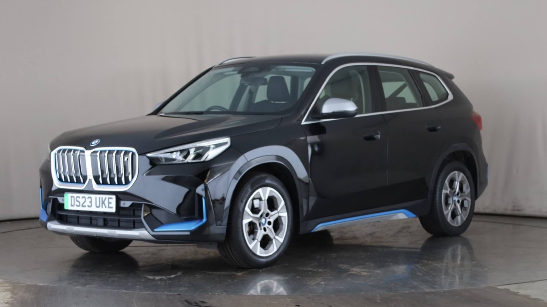 iX1 5dr S/WagonElec xDrive30 xLine [64.7kWh] Auto 313ps (2022-  )