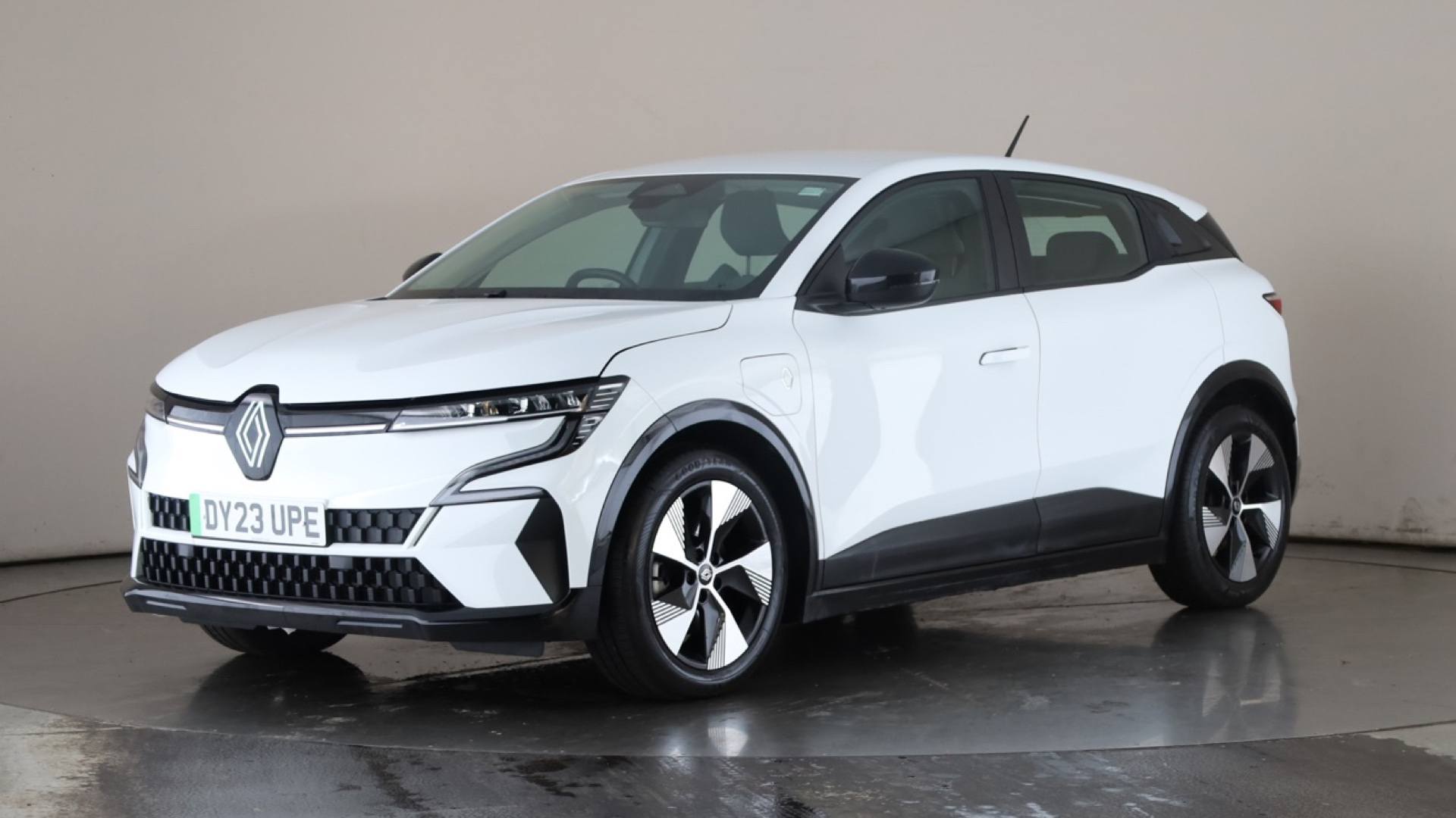 MEGANE E-TECH HATCHBACK EV60 160kW Equilibre 60kWh Optimum Charge 5dr Auto