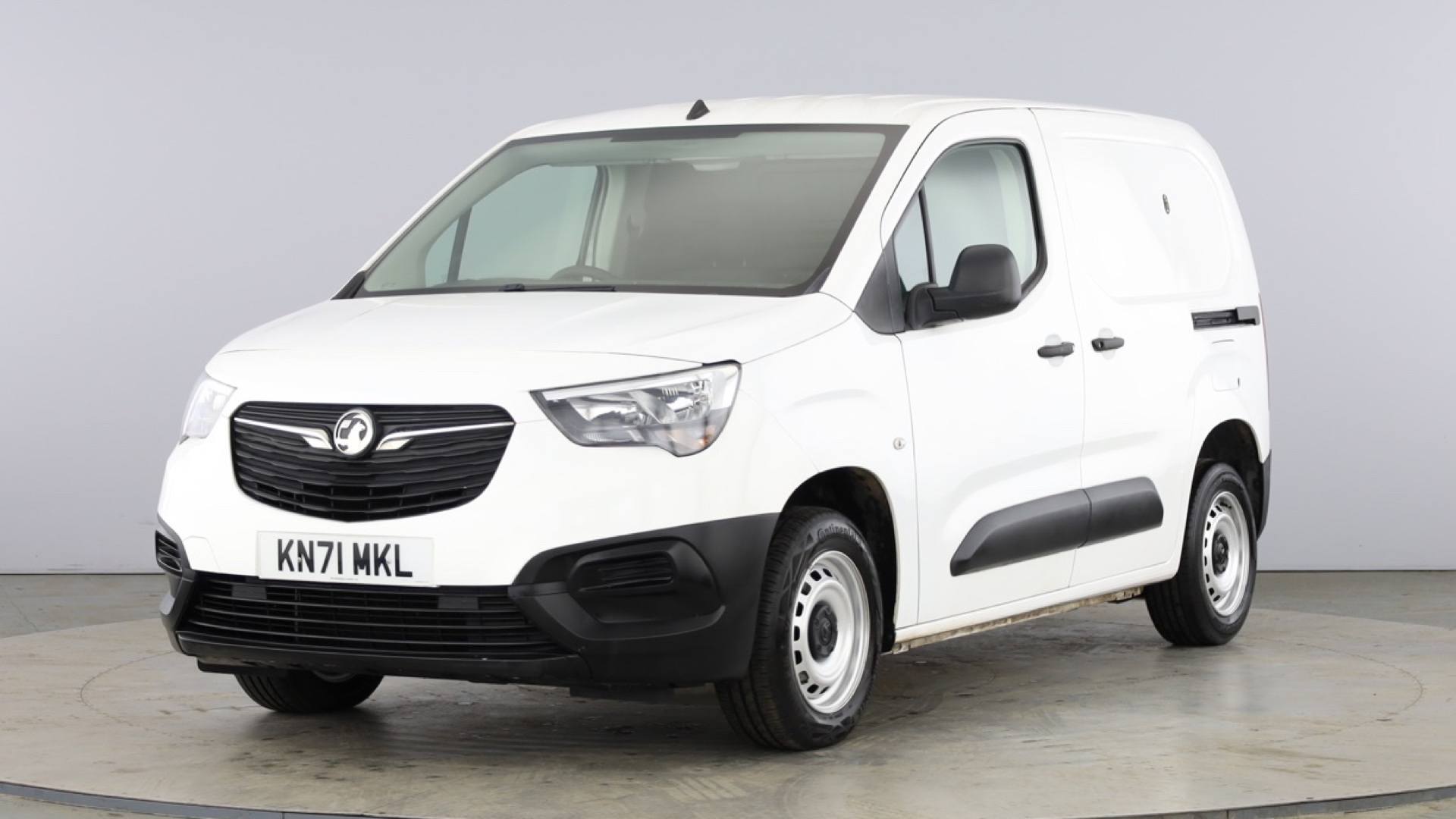 Cargo L1H1 2000 1.5 Turbo D 75 Edition Start+Stop