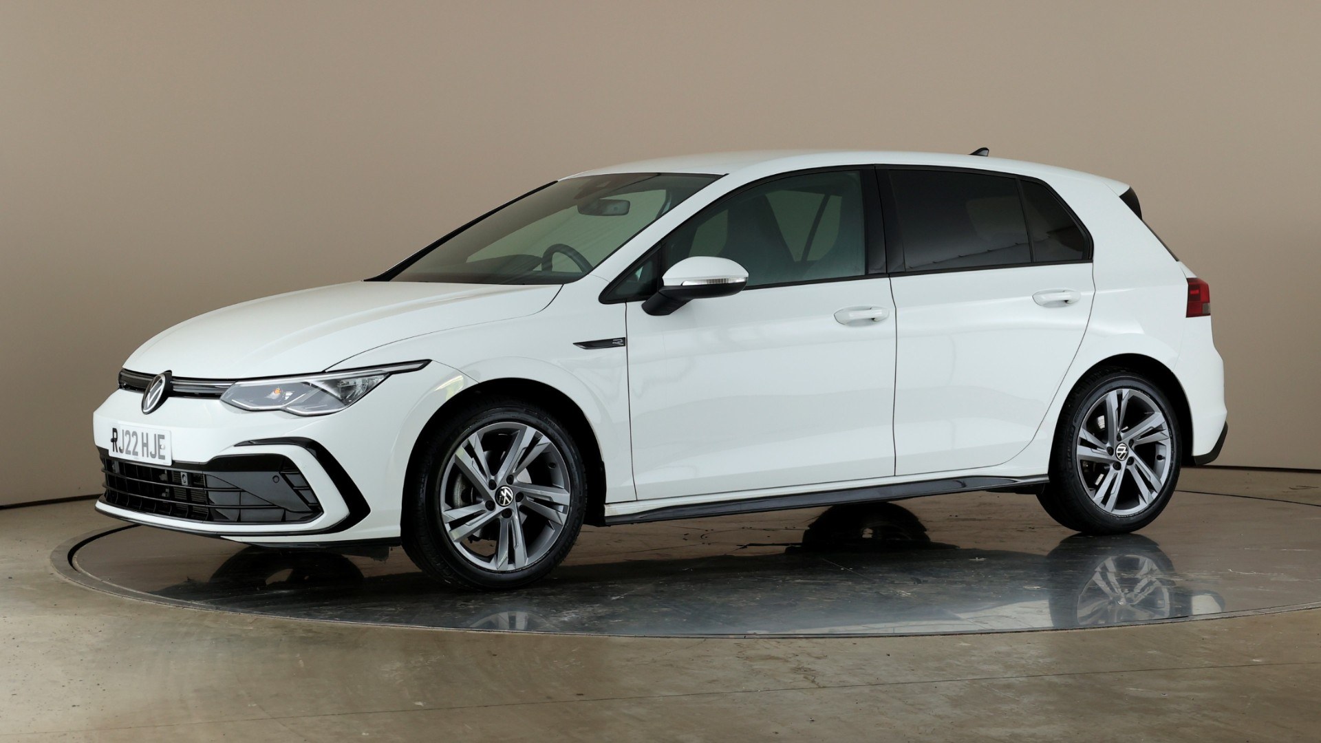 8 5 Door Hatch 1.5eTSI mHEV 7speed R-Line DSG