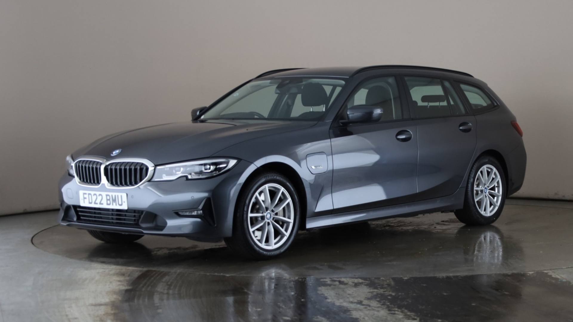 3 Series 5dr Estate 2.0 tP-Prl PHEV 330e SE Pro [Stp-Tnc8] 8sp Auto 292ps (2019-2022)