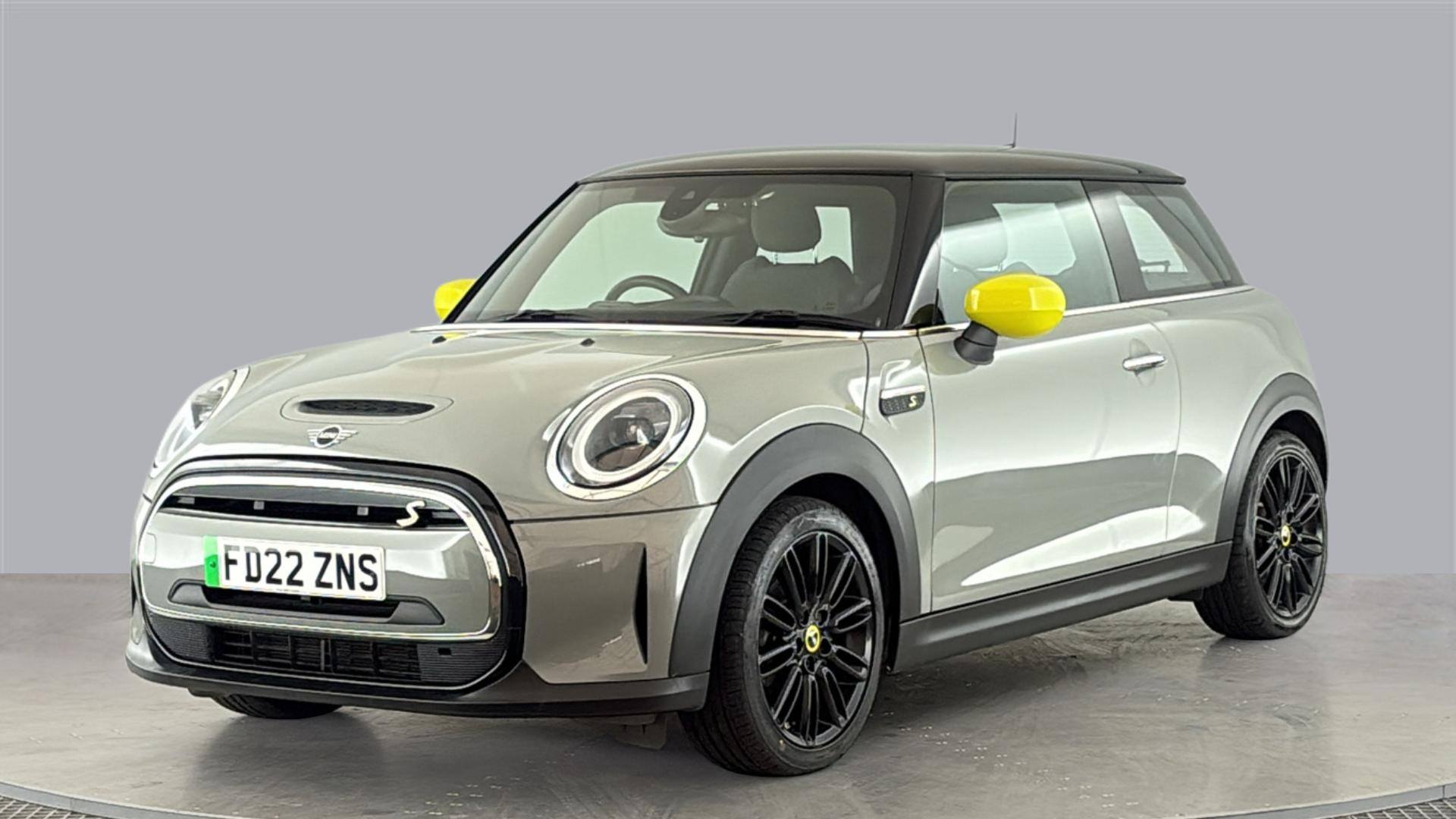 ELECTRIC HATCHBACK 135kW Cooper S Level 2 33kWh 3dr Auto