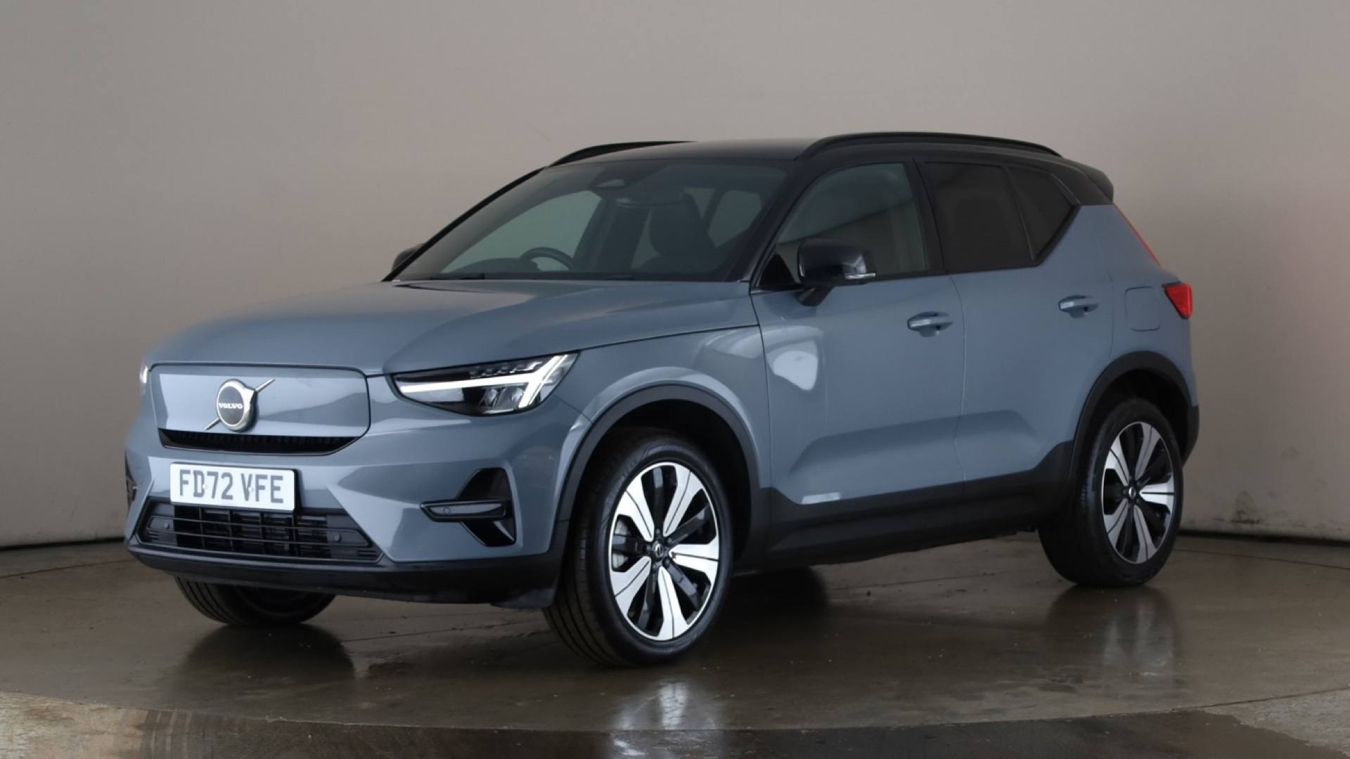 XC40 ELECTRIC ESTATE 170kW Recharge Core 69kWh 5dr Auto