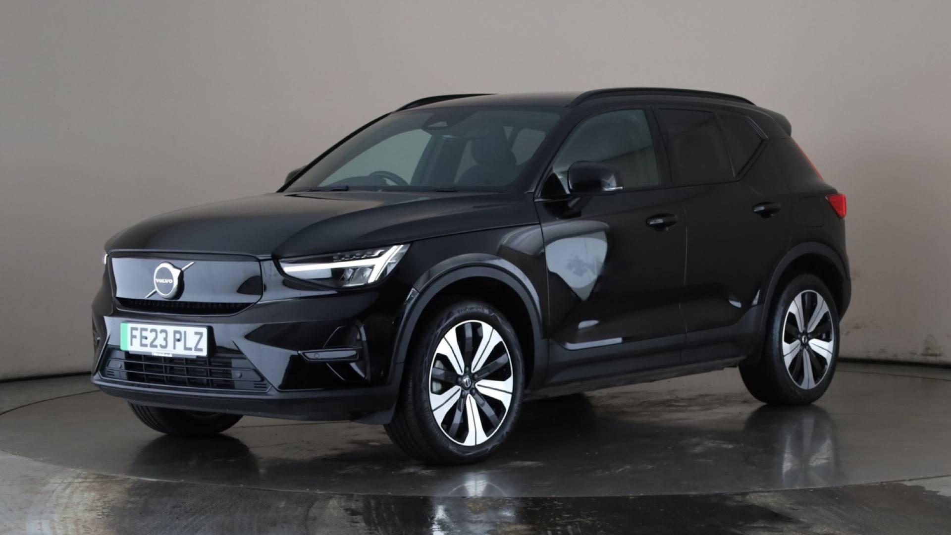 XC40 ELECTRIC ESTATE 170kW Recharge Core 69kWh 5dr Auto