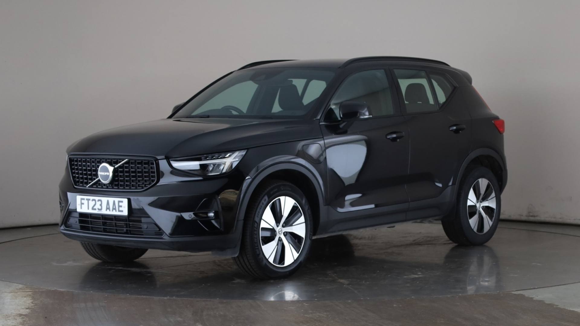 XC40 ESTATE 1.5 T4 Recharge PHEV Plus Dark 5dr Auto