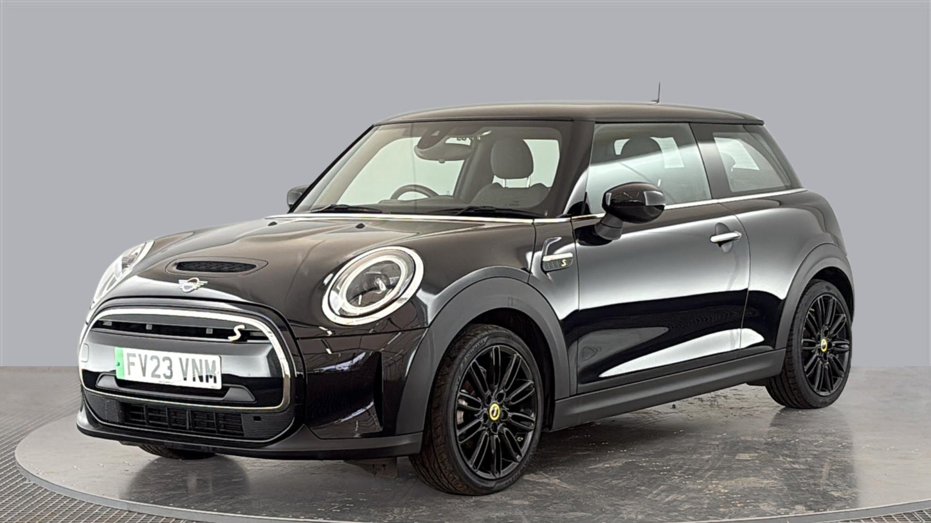 ELECTRIC HATCHBACK 135kW Cooper S Level 2 33kWh 3dr Auto