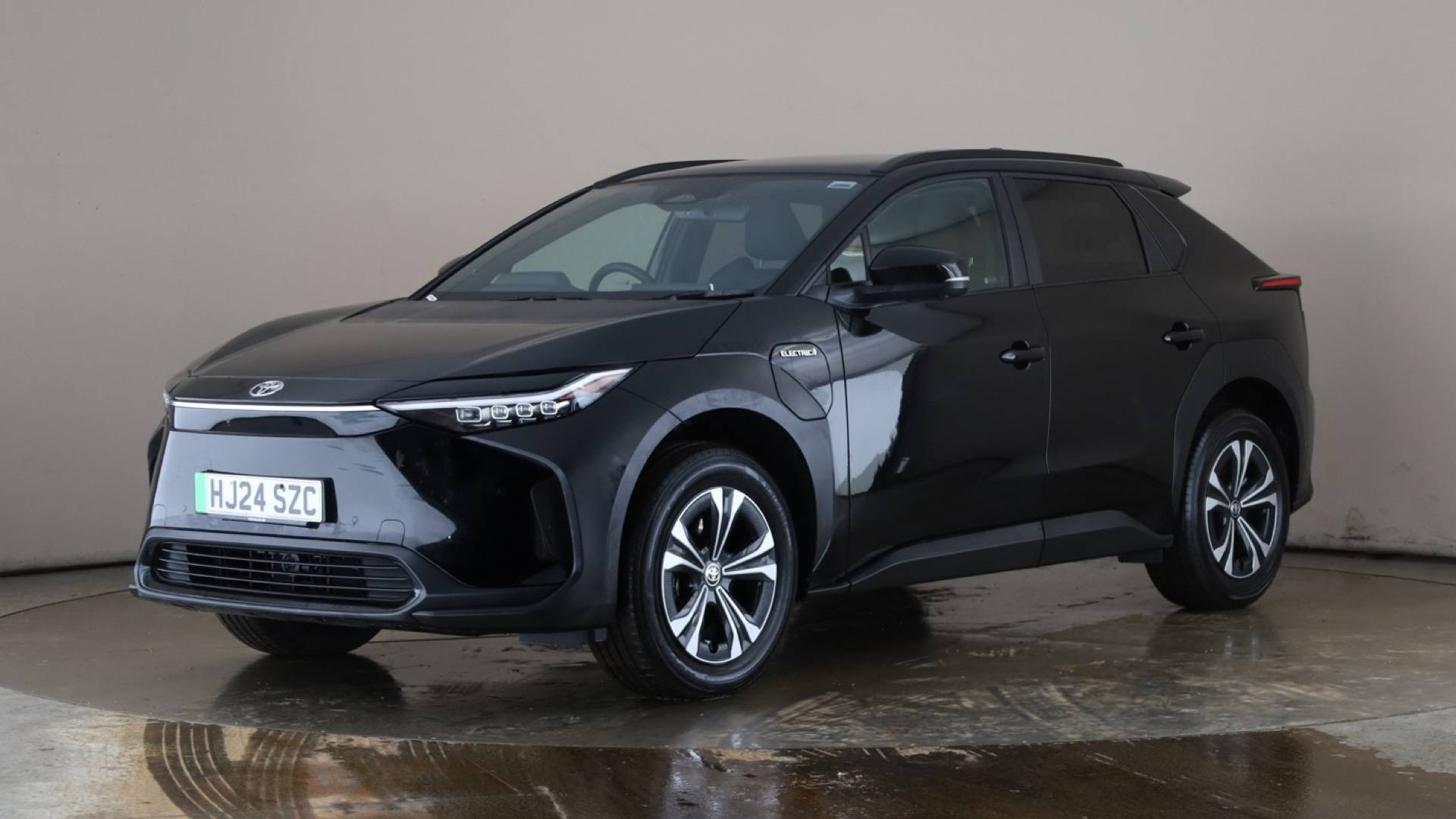 BZ4X ELECTRIC HATCHBACK 150kW Motion 71.4kWh 5dr Auto [11kW] [Pan Roof]