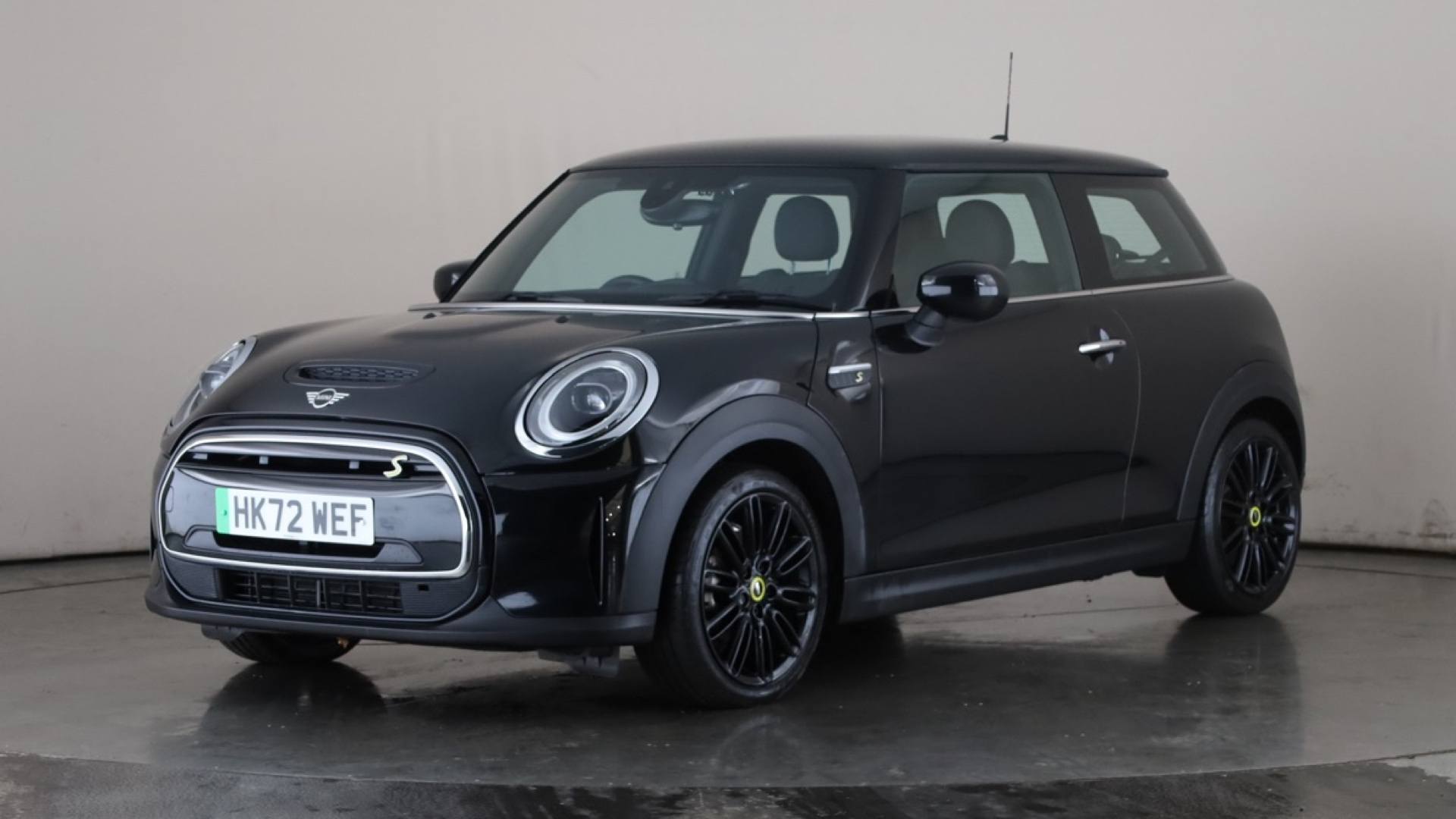 ELECTRIC HATCHBACK 135kW Cooper S Level 2 33kWh 3dr Auto
