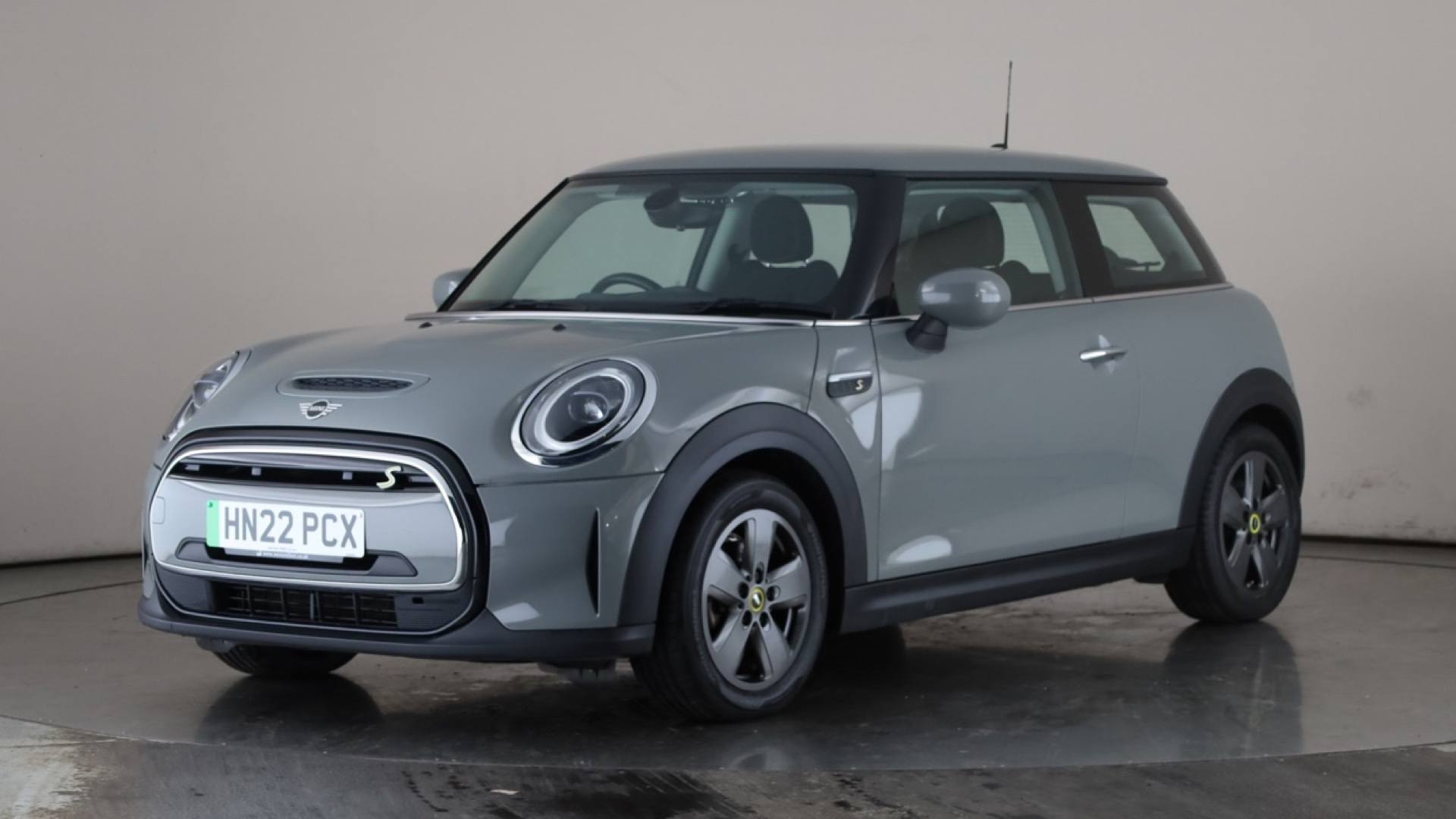 ELECTRIC HATCHBACK 135kW Cooper S Level 1 33kWh 3dr Auto