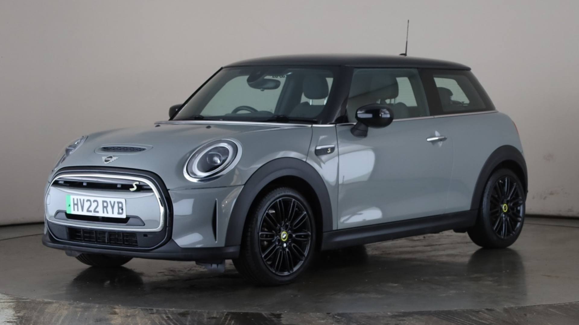 ELECTRIC HATCHBACK 135kW Cooper S Level 2 33kWh 3dr Auto