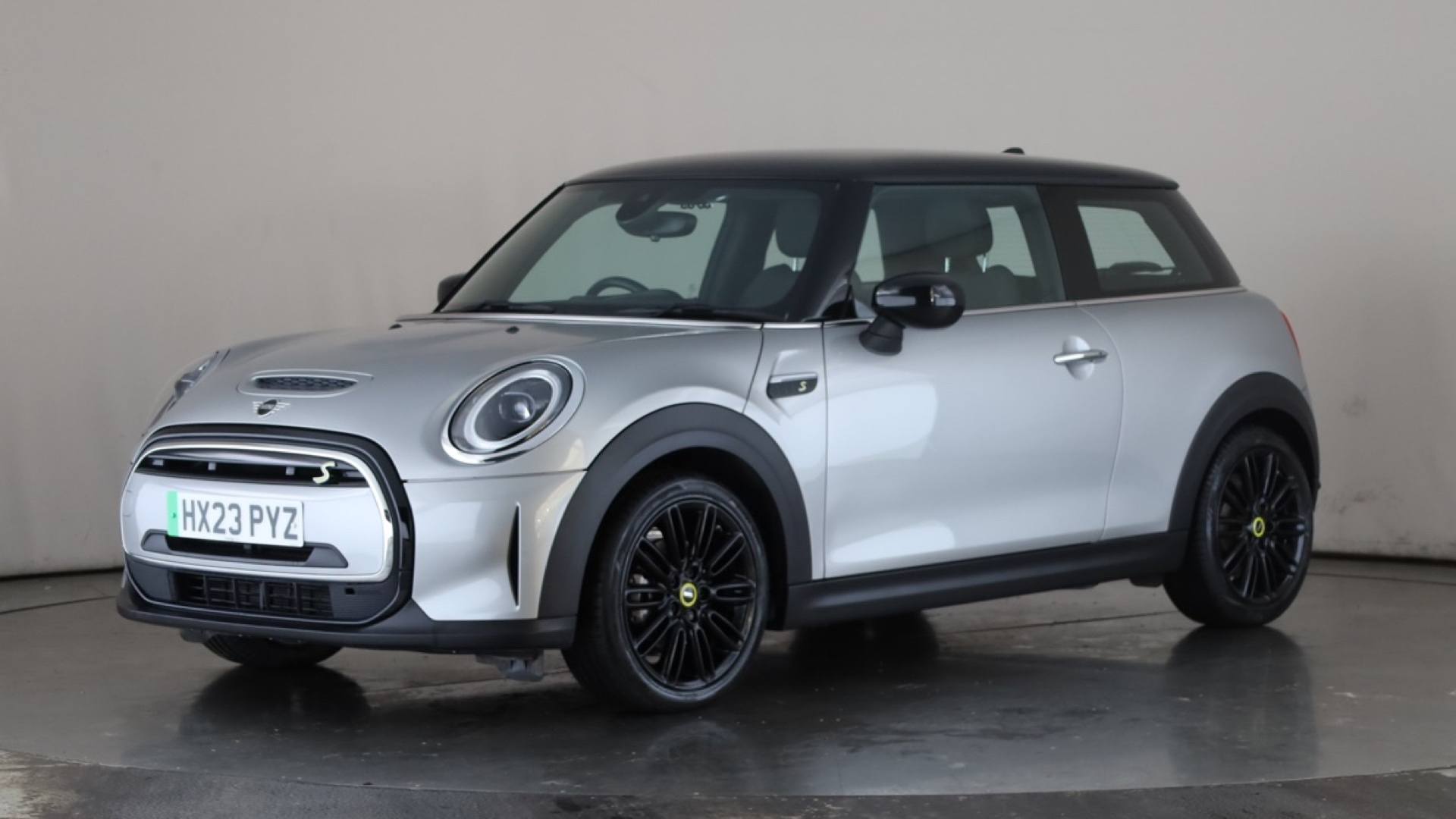 ELECTRIC HATCHBACK 135kW Cooper S Level 2 33kWh 3dr Auto