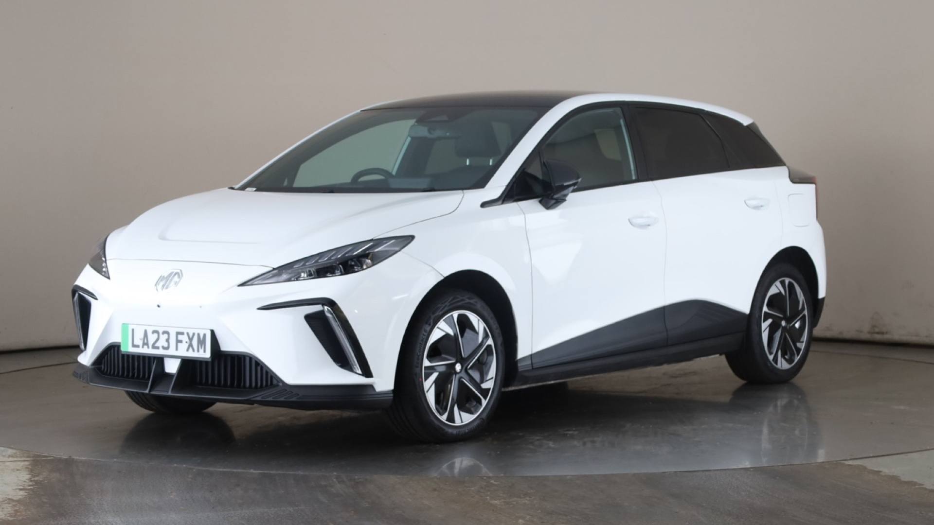 MG4 HATCHBACK 150kW Trophy EV Long Range 64kWh 5dr Auto