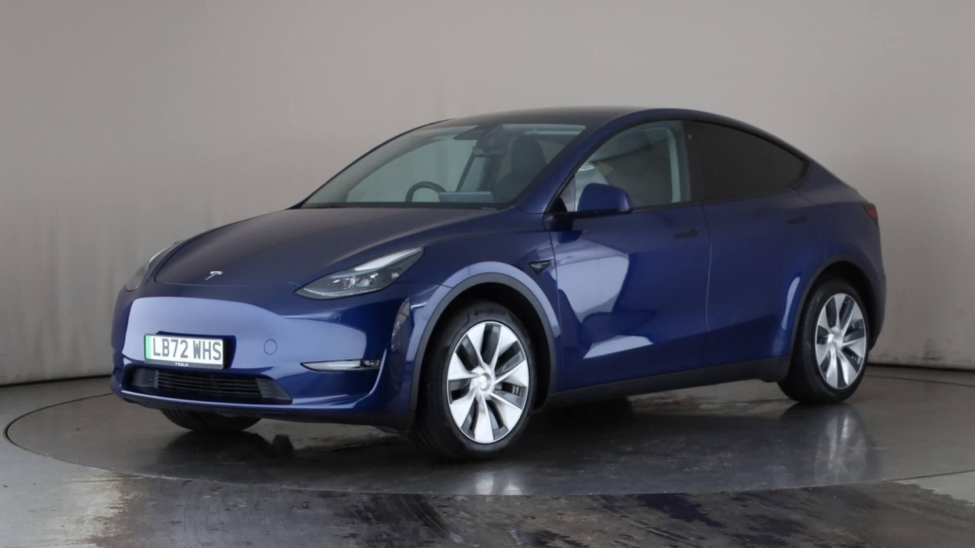 MODEL Y HATCHBACK Long Range AWD 5dr Auto