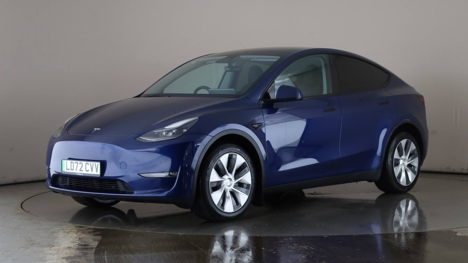 MODEL Y HATCHBACK Long Range AWD 5dr Auto