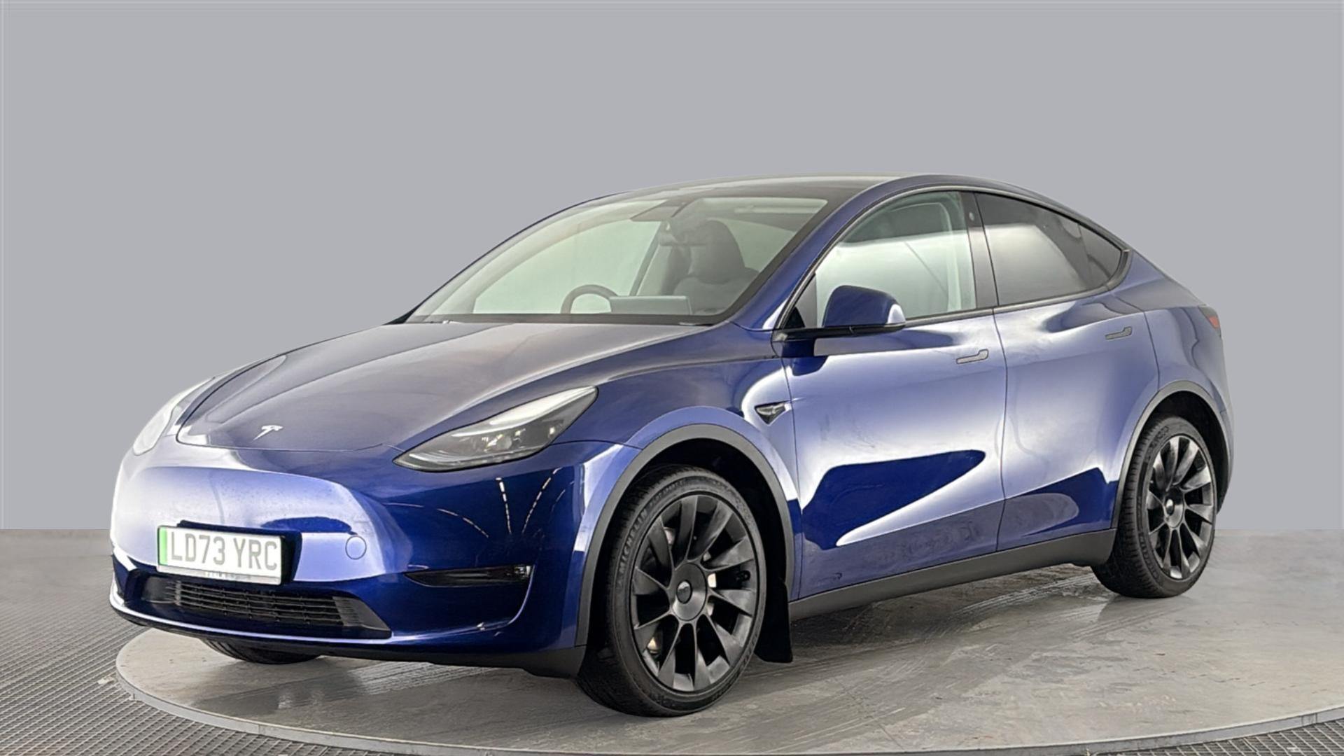 MODEL Y HATCHBACK Long Range AWD 5dr Auto