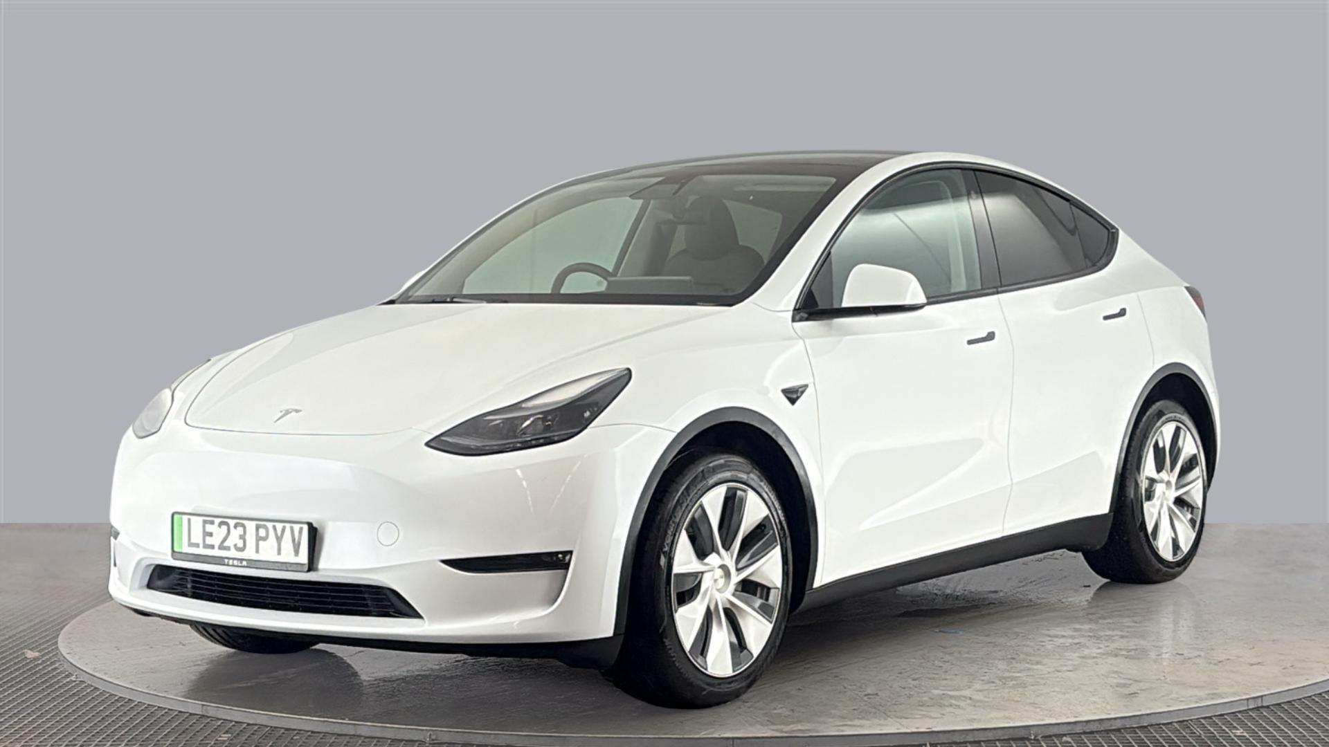 MODEL Y HATCHBACK Long Range AWD 5dr Auto