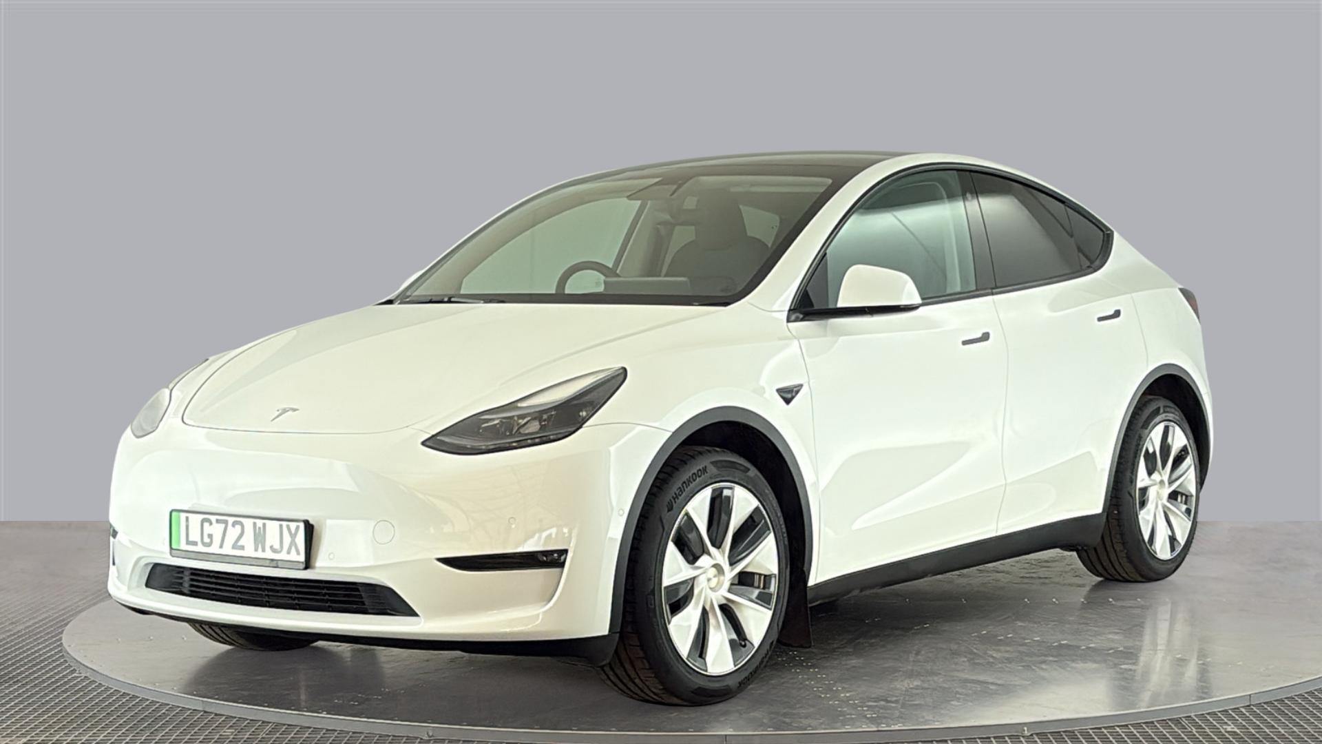 MODEL Y HATCHBACK Long Range AWD 5dr Auto