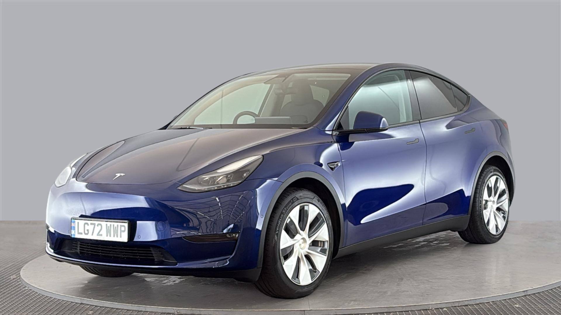 MODEL Y HATCHBACK Long Range AWD 5dr Auto