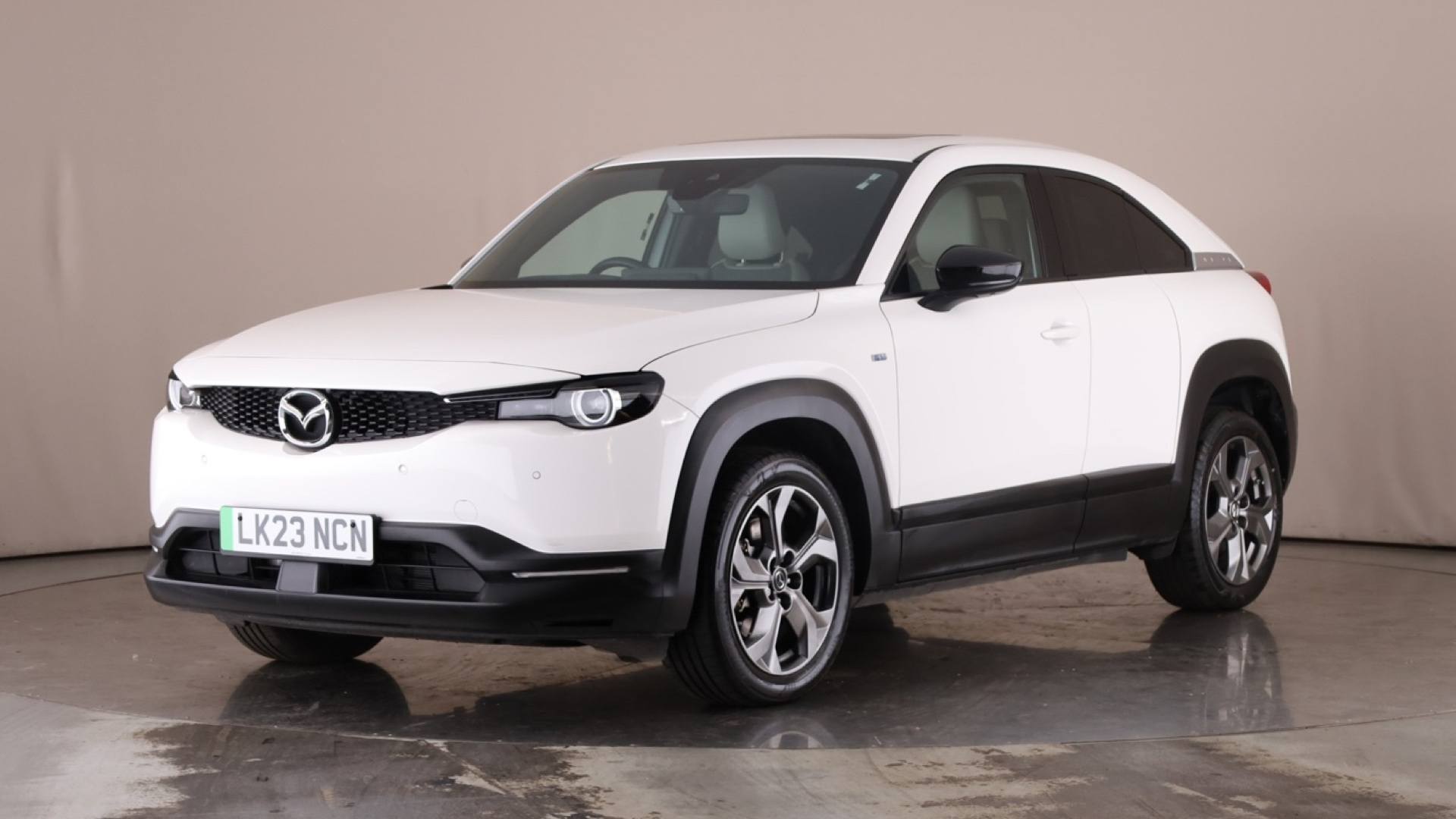MX-30 5dr HatchElec e-Skyactiv Makoto [35.5kWh] Auto 145ps (2020-  )