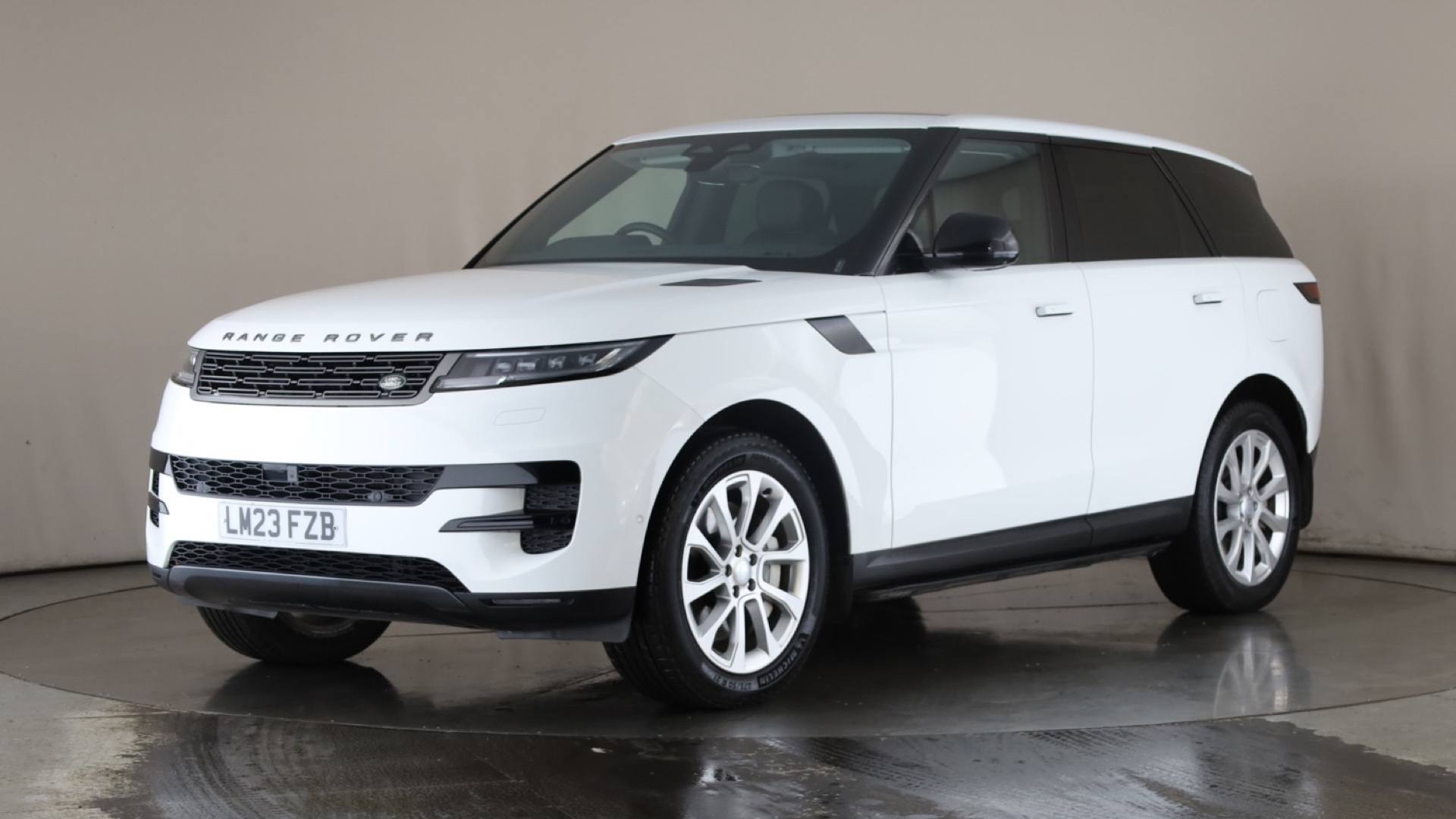 RANGE ROVER SPORT ESTATE 3.0 P440e SE 5dr Auto
