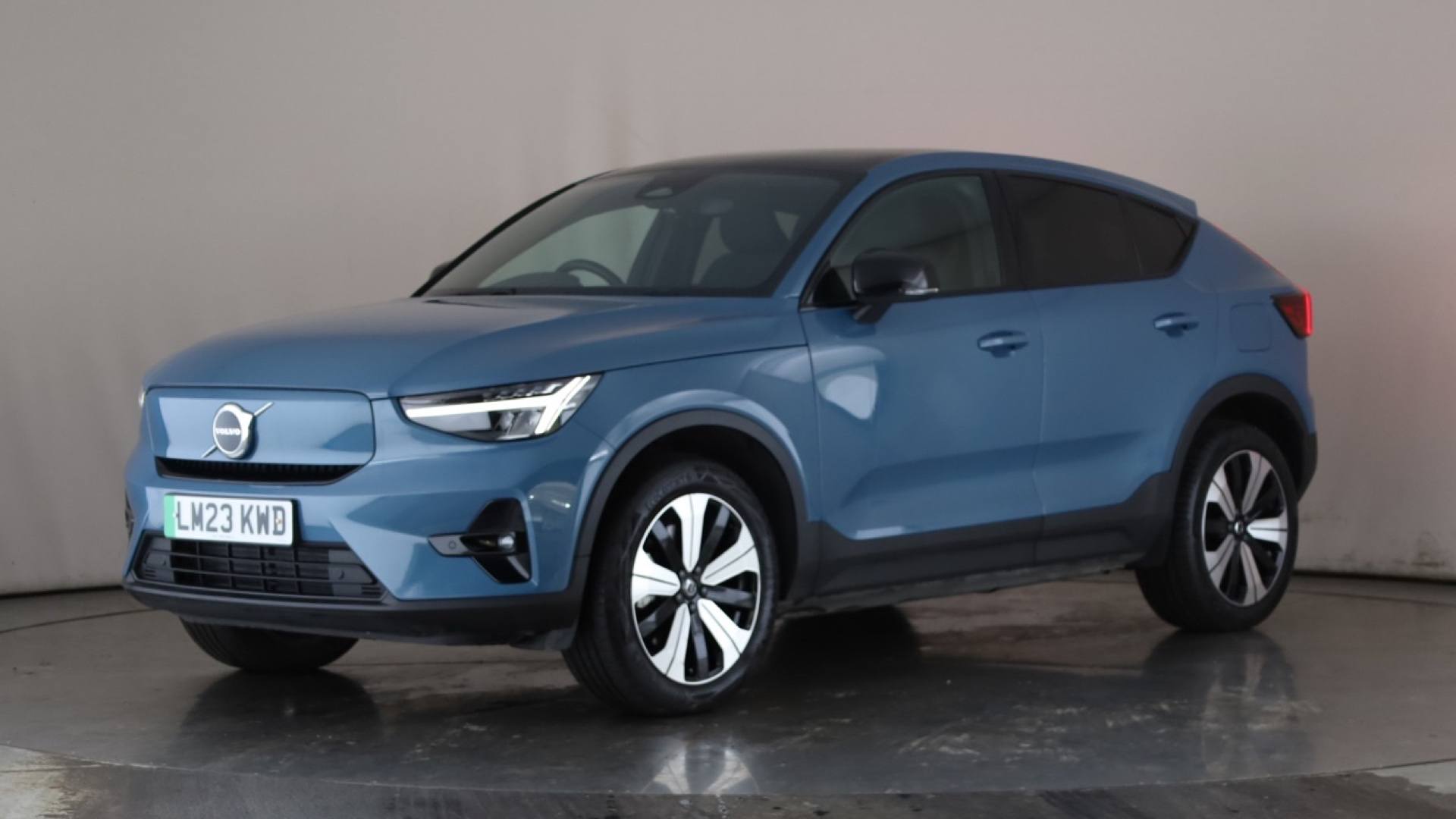 C40 ESTATE 170kW Recharge Plus 69kWh 5dr Auto